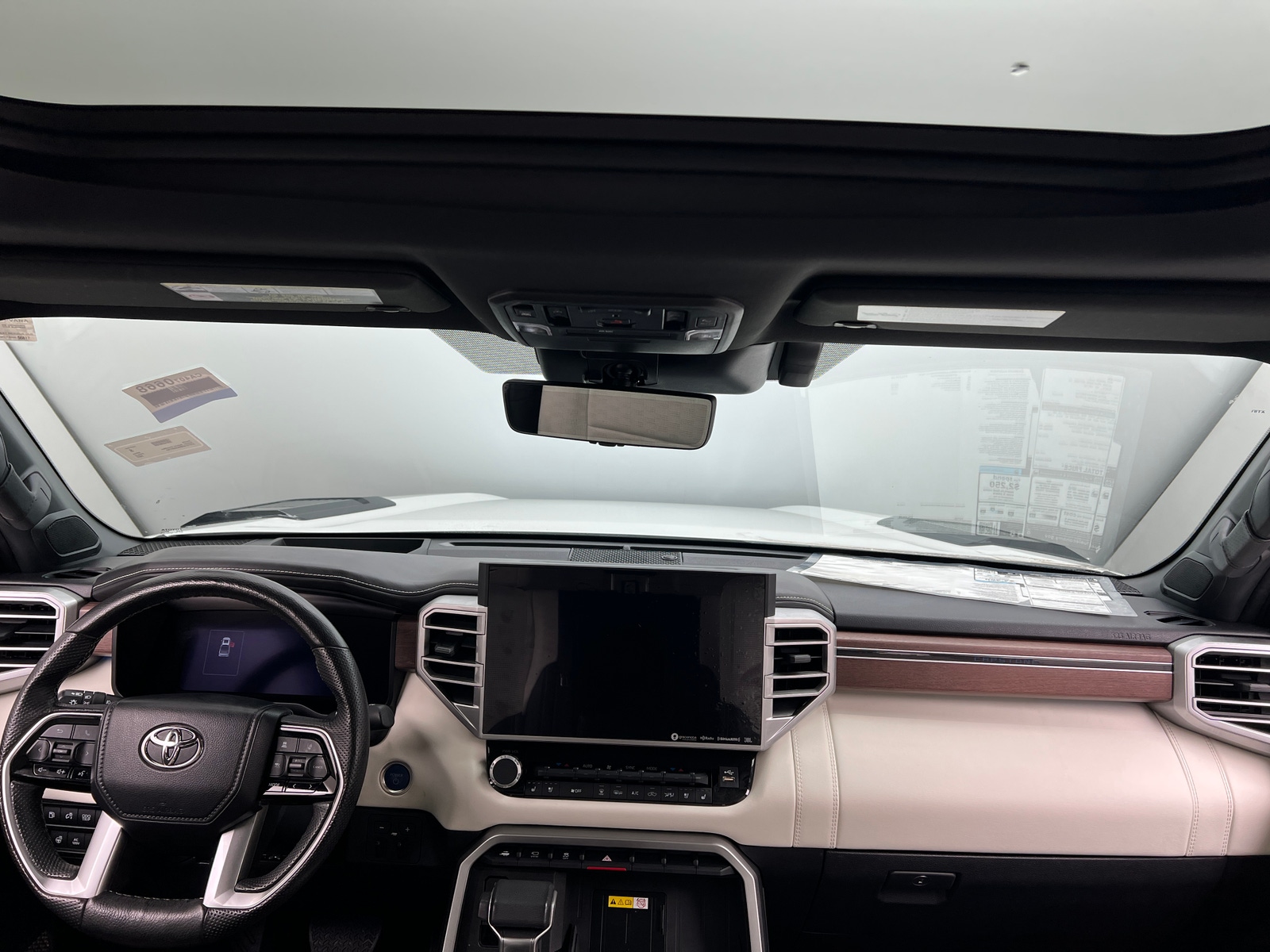 Thumbnail: 2022 Toyota Tundra - 2