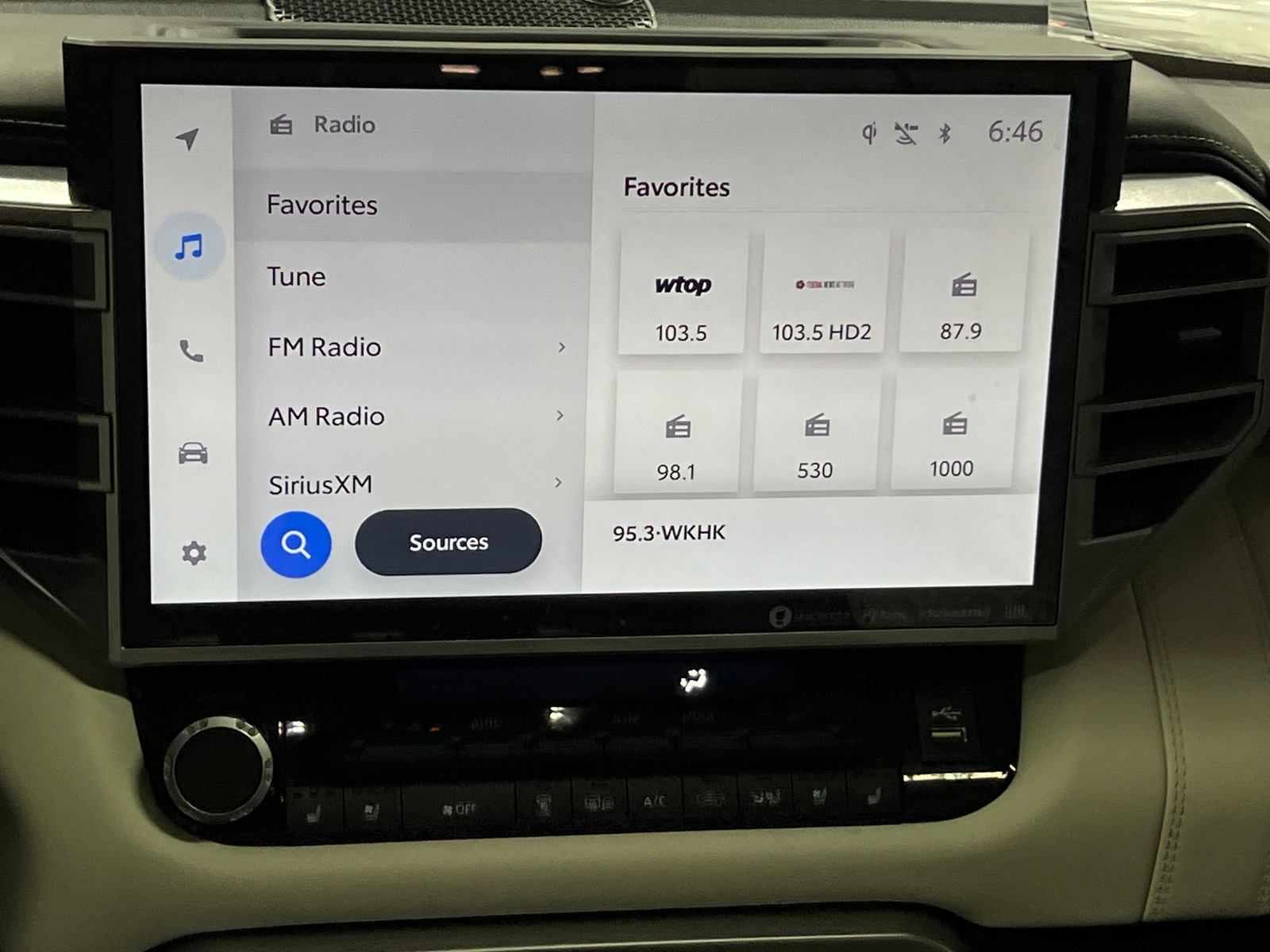 Thumbnail: 2022 Toyota Tundra - 3