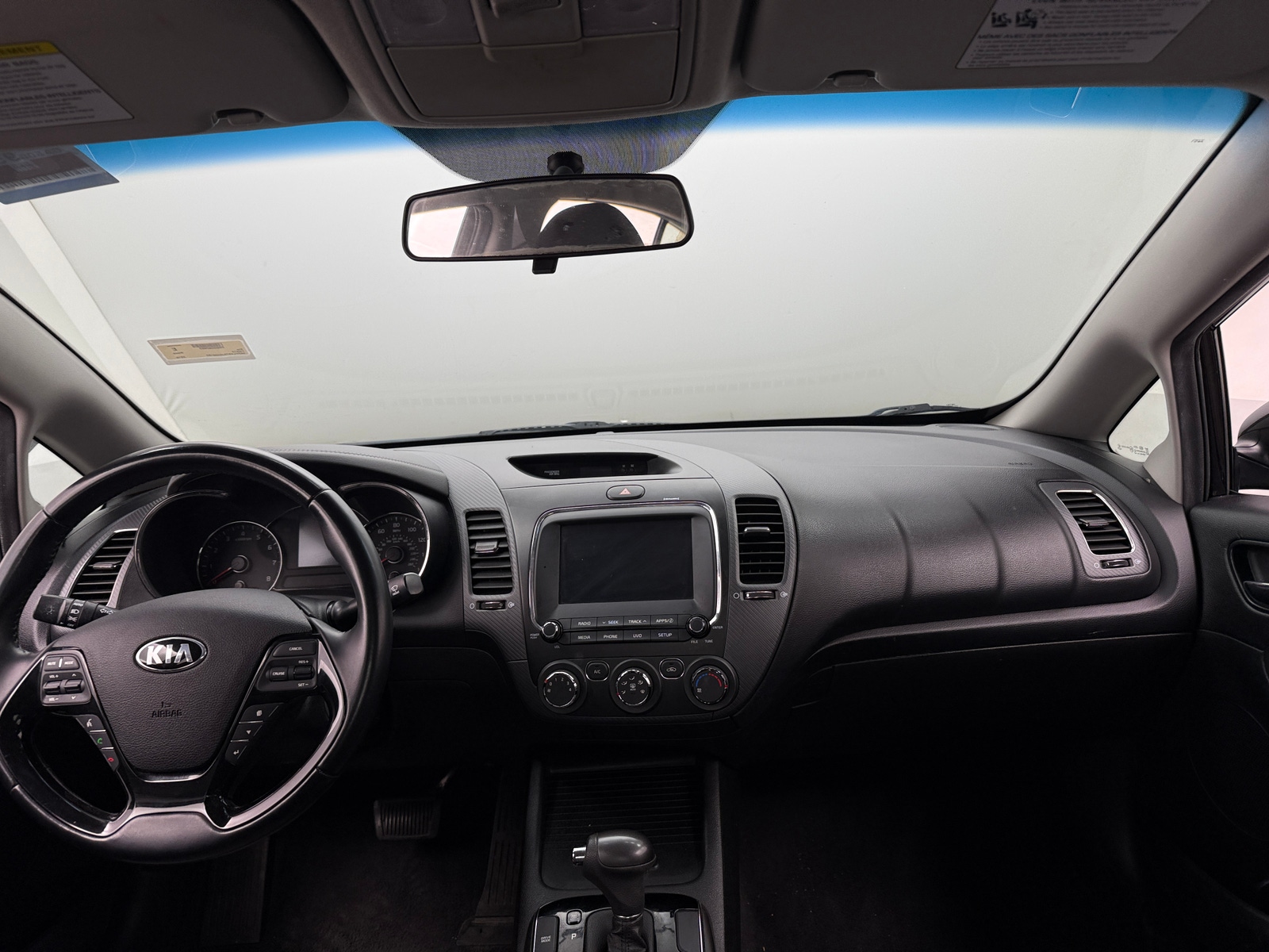 Thumbnail: 2018 Kia Forte - 3