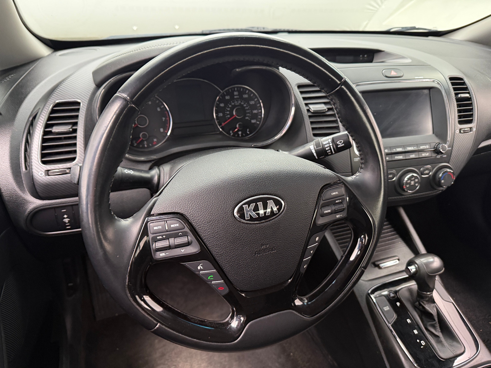 Thumbnail: 2018 Kia Forte - 5