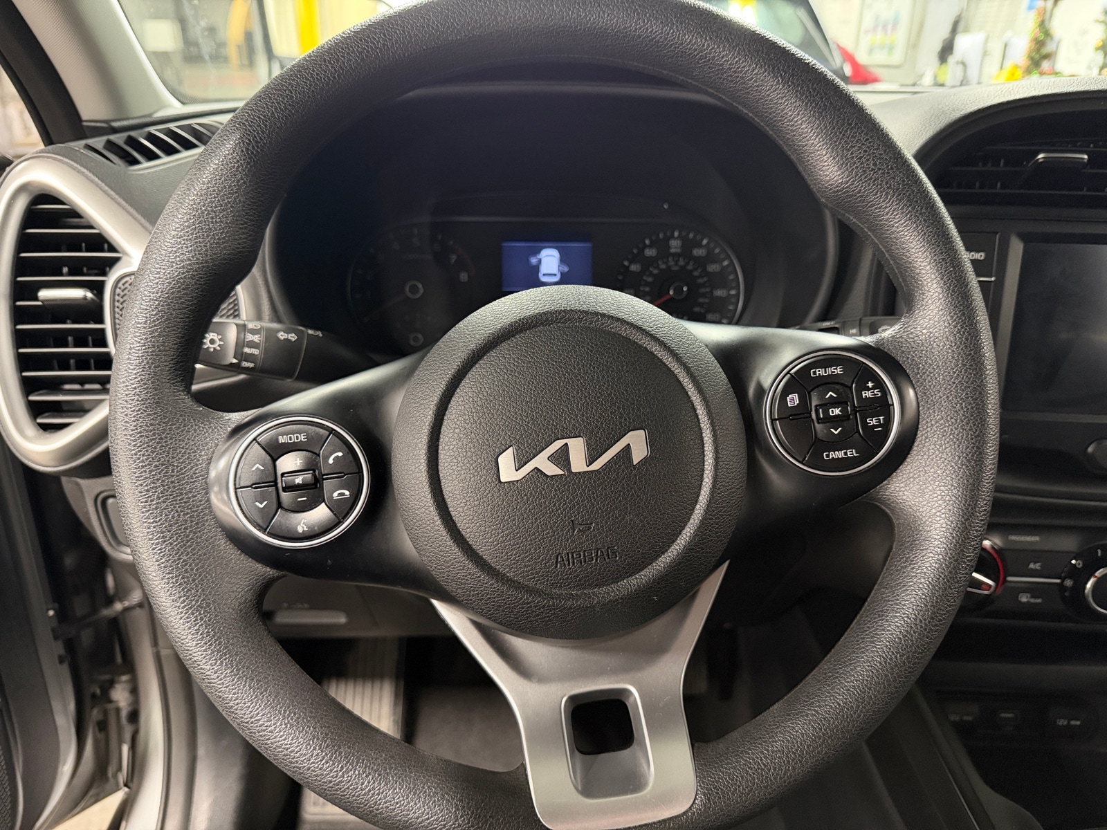 Thumbnail: 2022 Kia Soul - 5