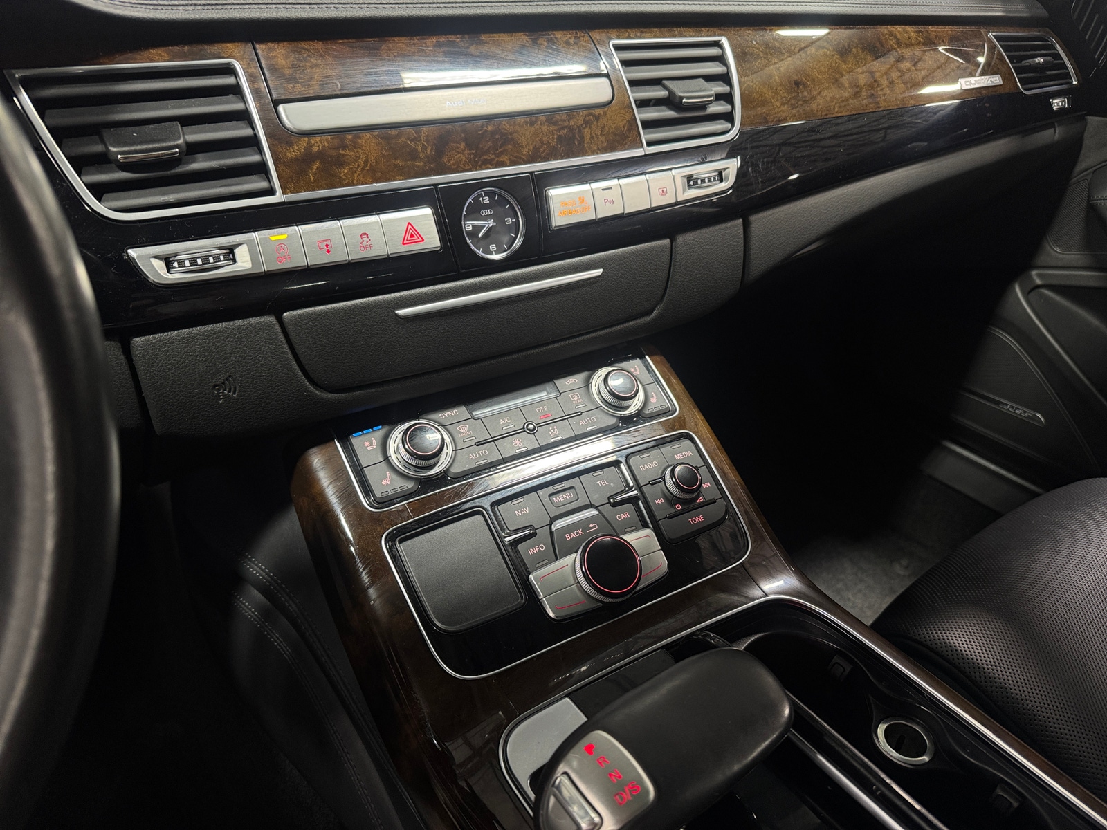 Thumbnail: 2017 Audi A8 - 3