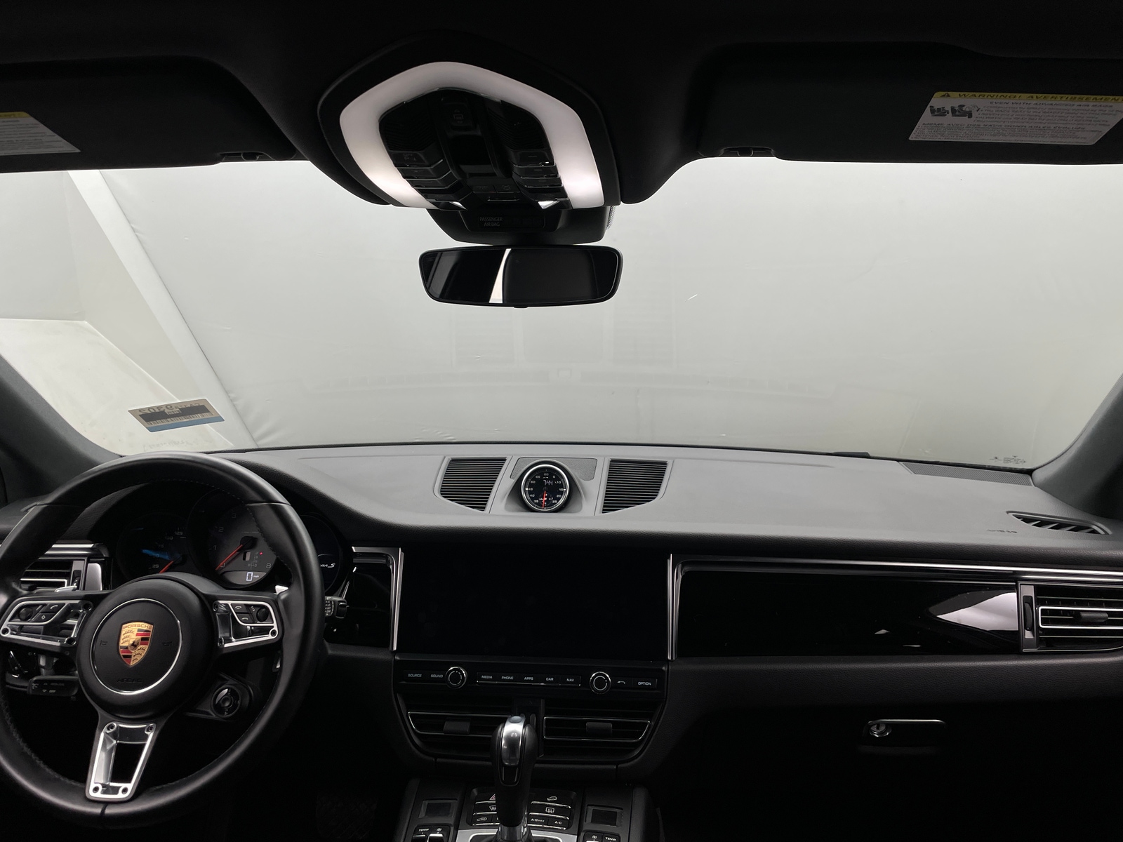 Thumbnail: 2019 Porsche Macan - 2