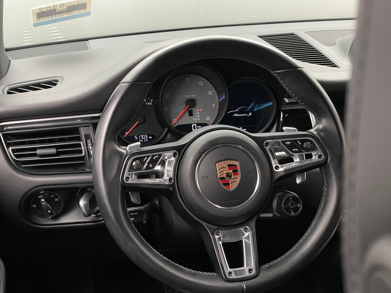 Thumbnail: 2019 Porsche Macan - 4
