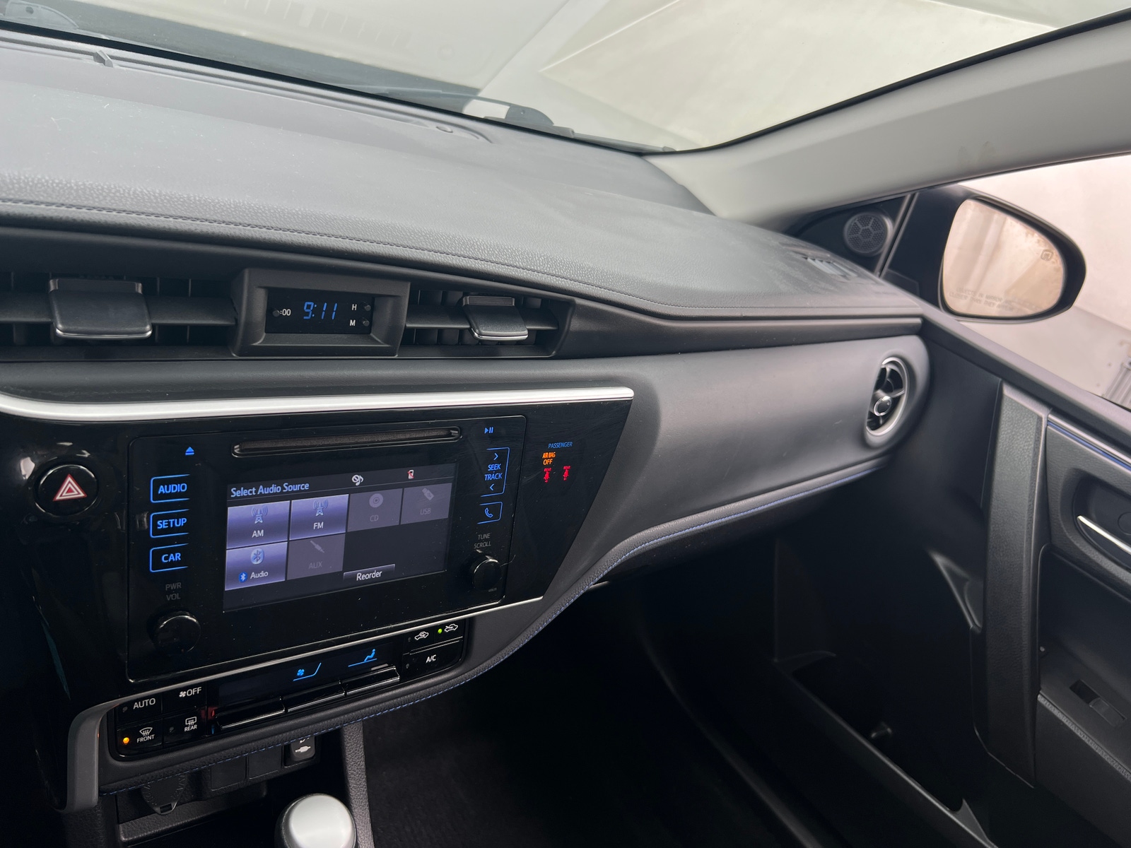 Thumbnail: 2019 Toyota Corolla - 3