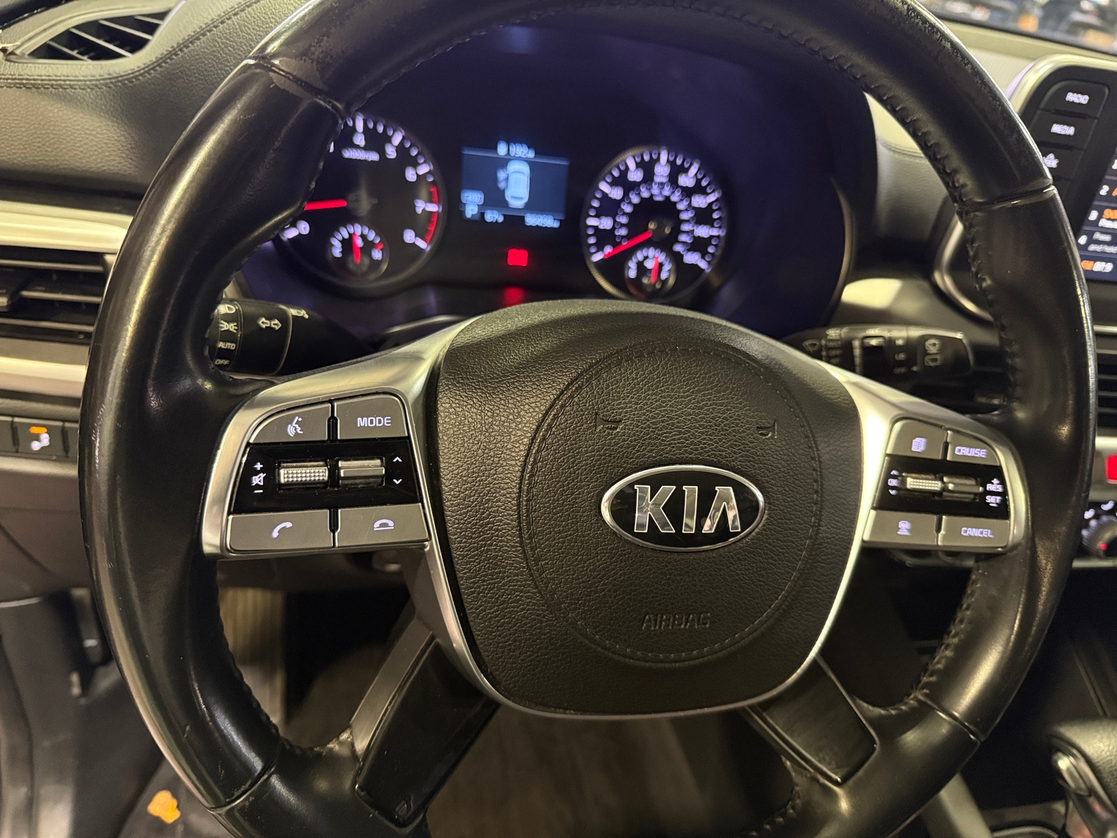 Thumbnail: 2021 Kia Telluride - 4