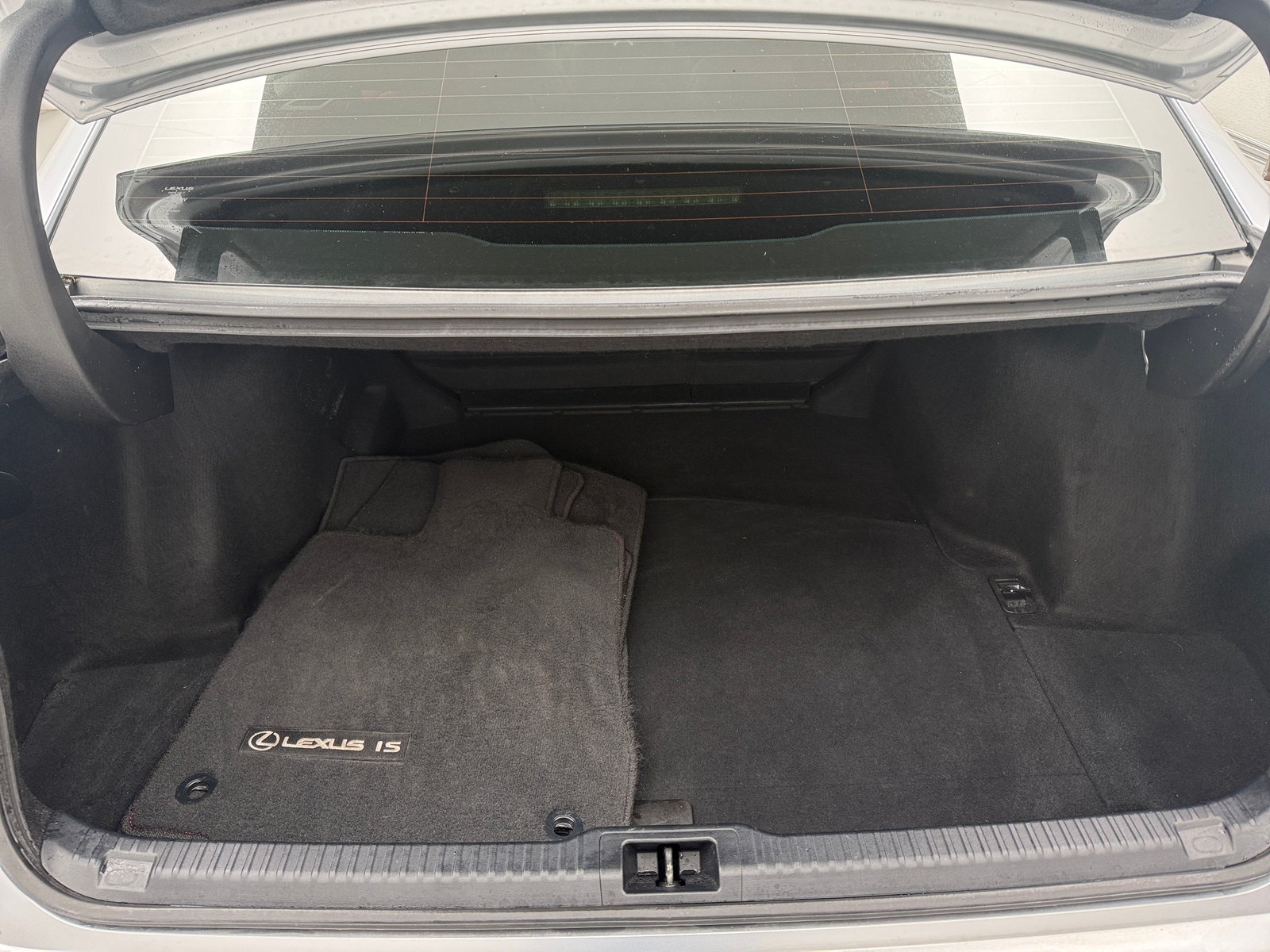 Thumbnail: 2021 Lexus IS - 6