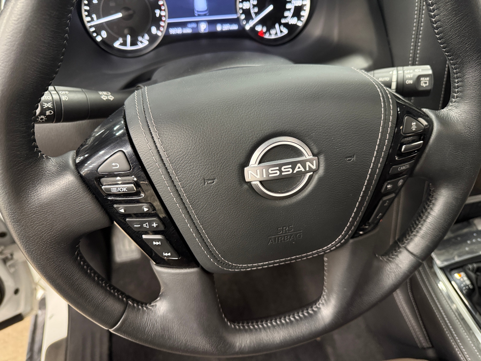 Thumbnail: 2021 Nissan Armada - 4