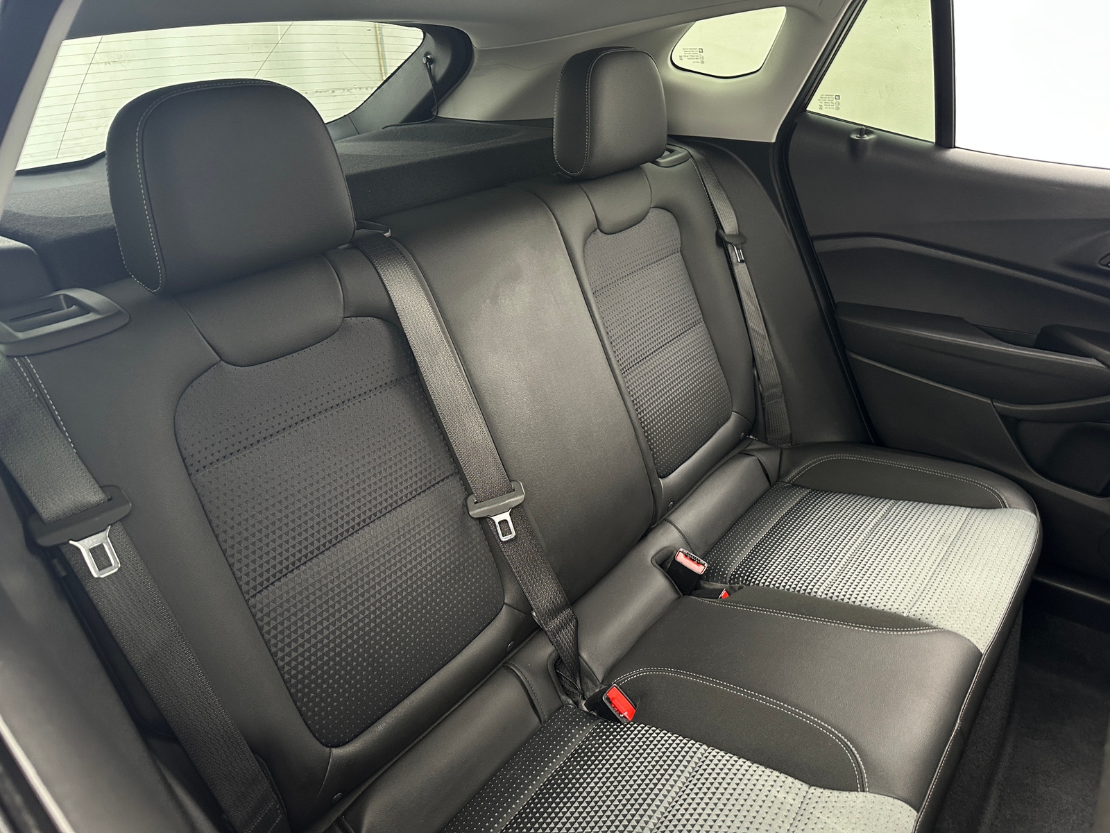 Thumbnail: 2025 Chevrolet Trax - 6