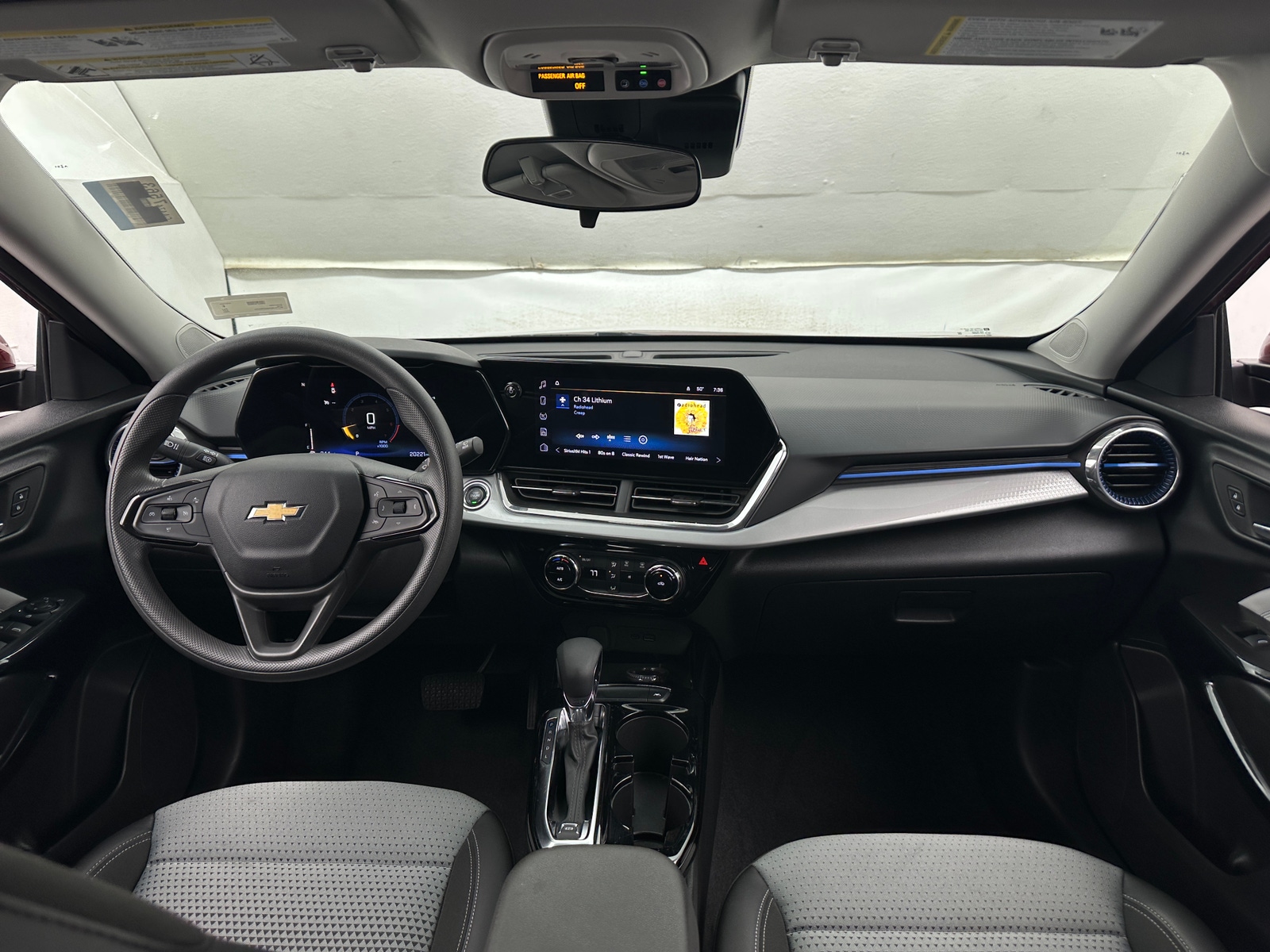 Thumbnail: 2025 Chevrolet Trax - 3