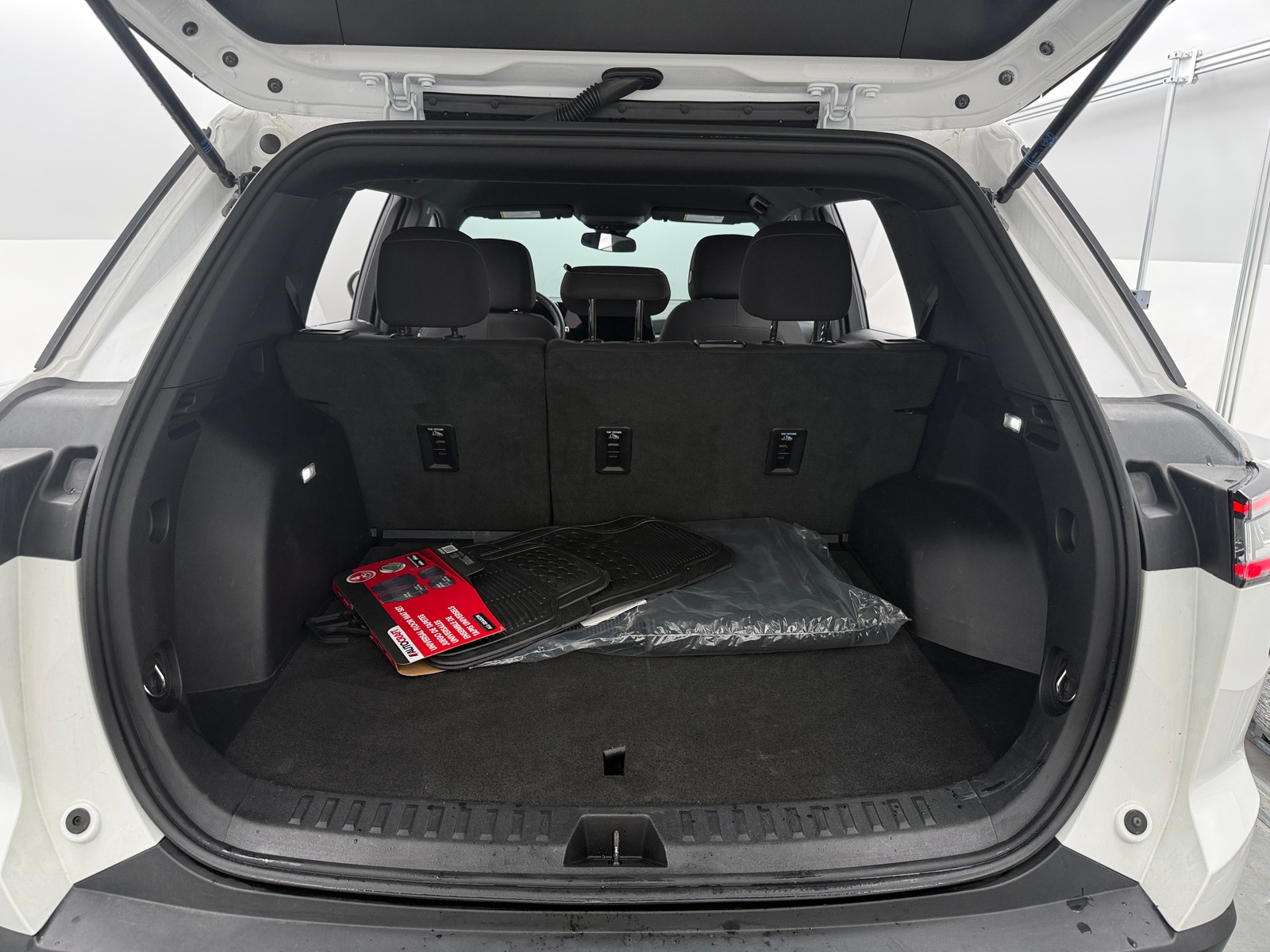 Thumbnail: 2025 Chevrolet Equinox - 7