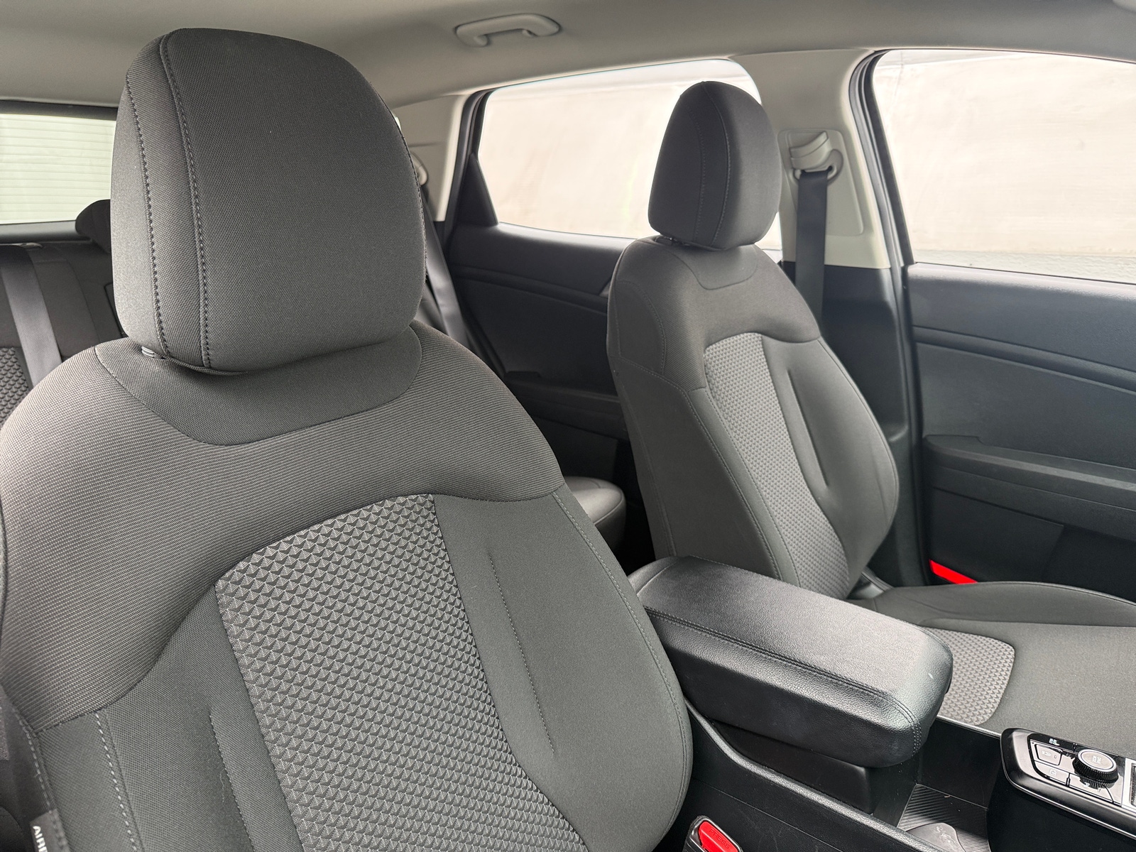 Thumbnail: 2024 Kia Sportage - 2