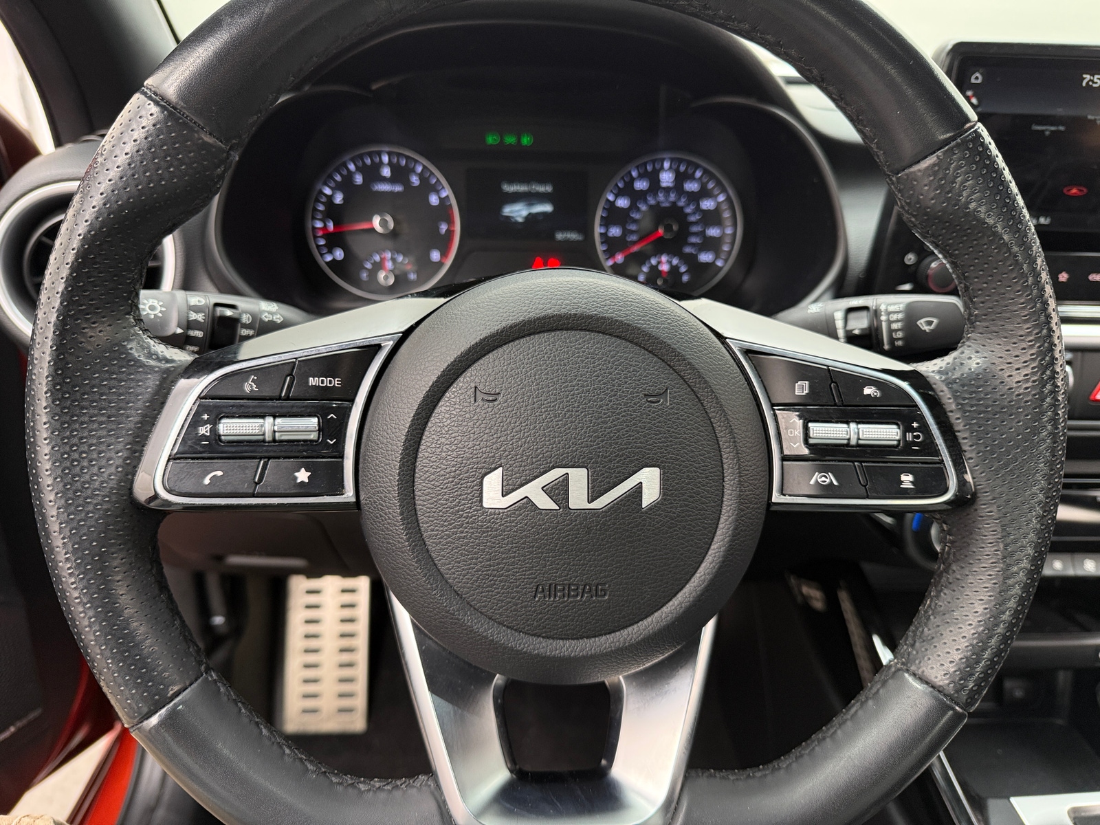 Thumbnail: 2022 Kia Forte - 5