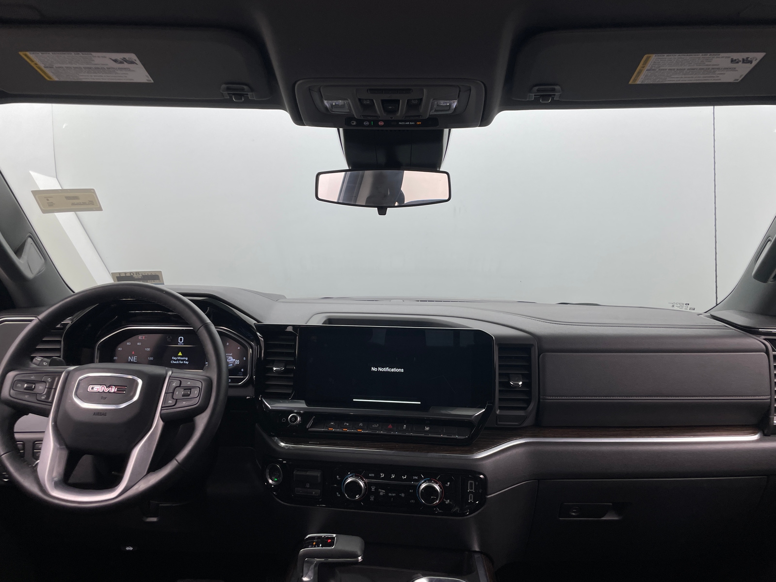 Thumbnail: 2024 GMC Sierra 1500 - 3