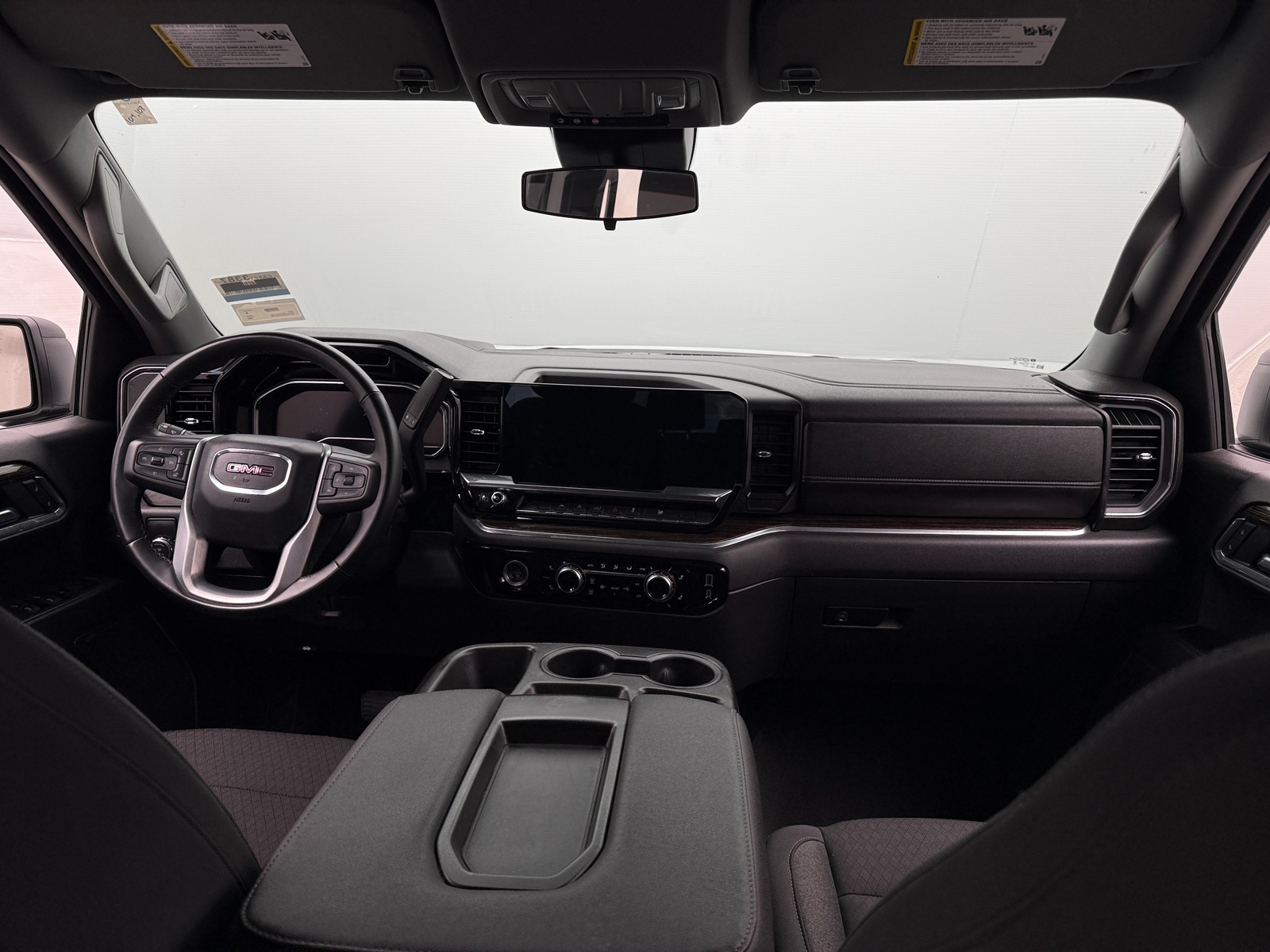 Thumbnail: 2023 GMC Sierra 1500 - 3