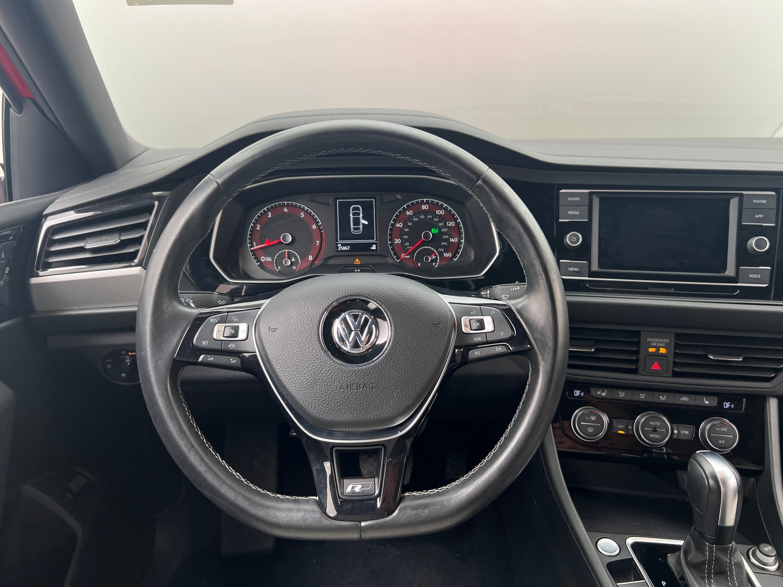 Thumbnail: 2020 Volkswagen Jetta - 4