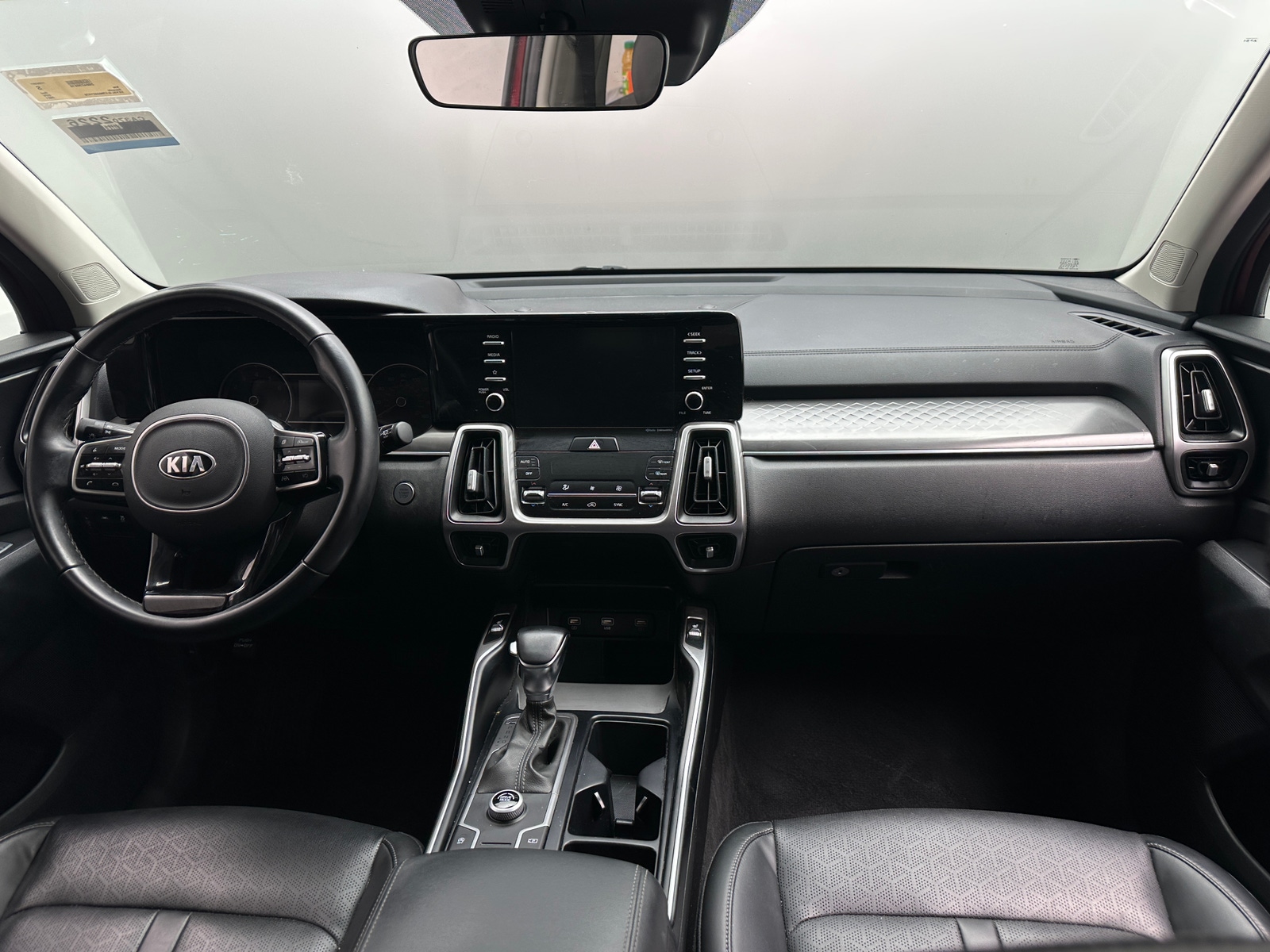 Thumbnail: 2021 Kia Sorento - 2