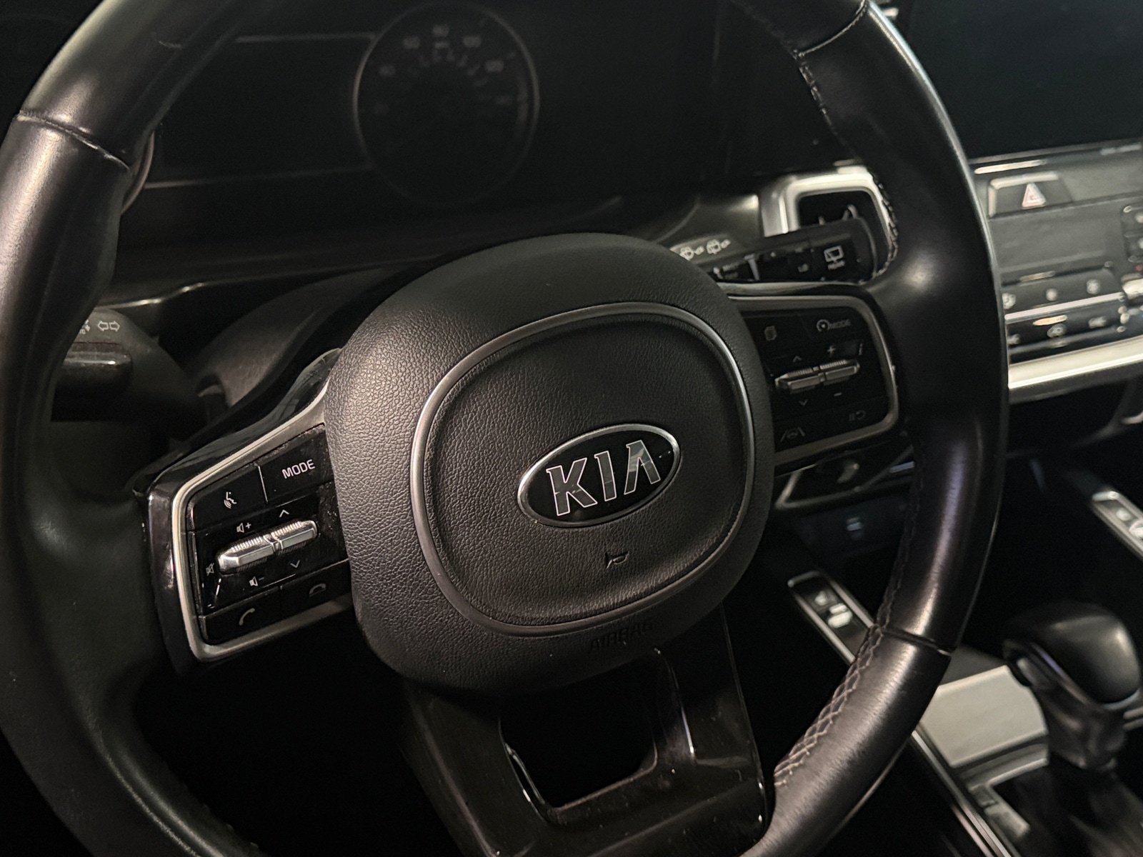 Thumbnail: 2021 Kia Sorento - 4