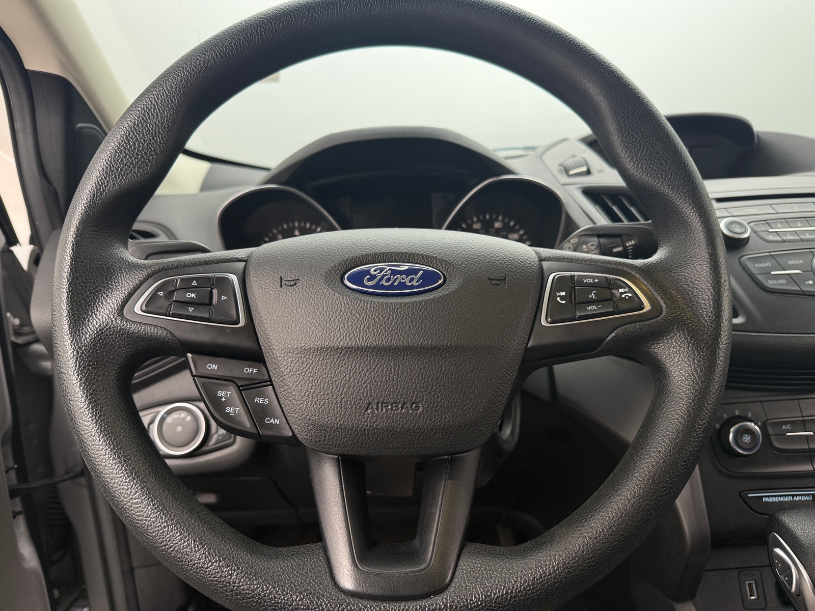 Thumbnail: 2017 Ford Escape - 5
