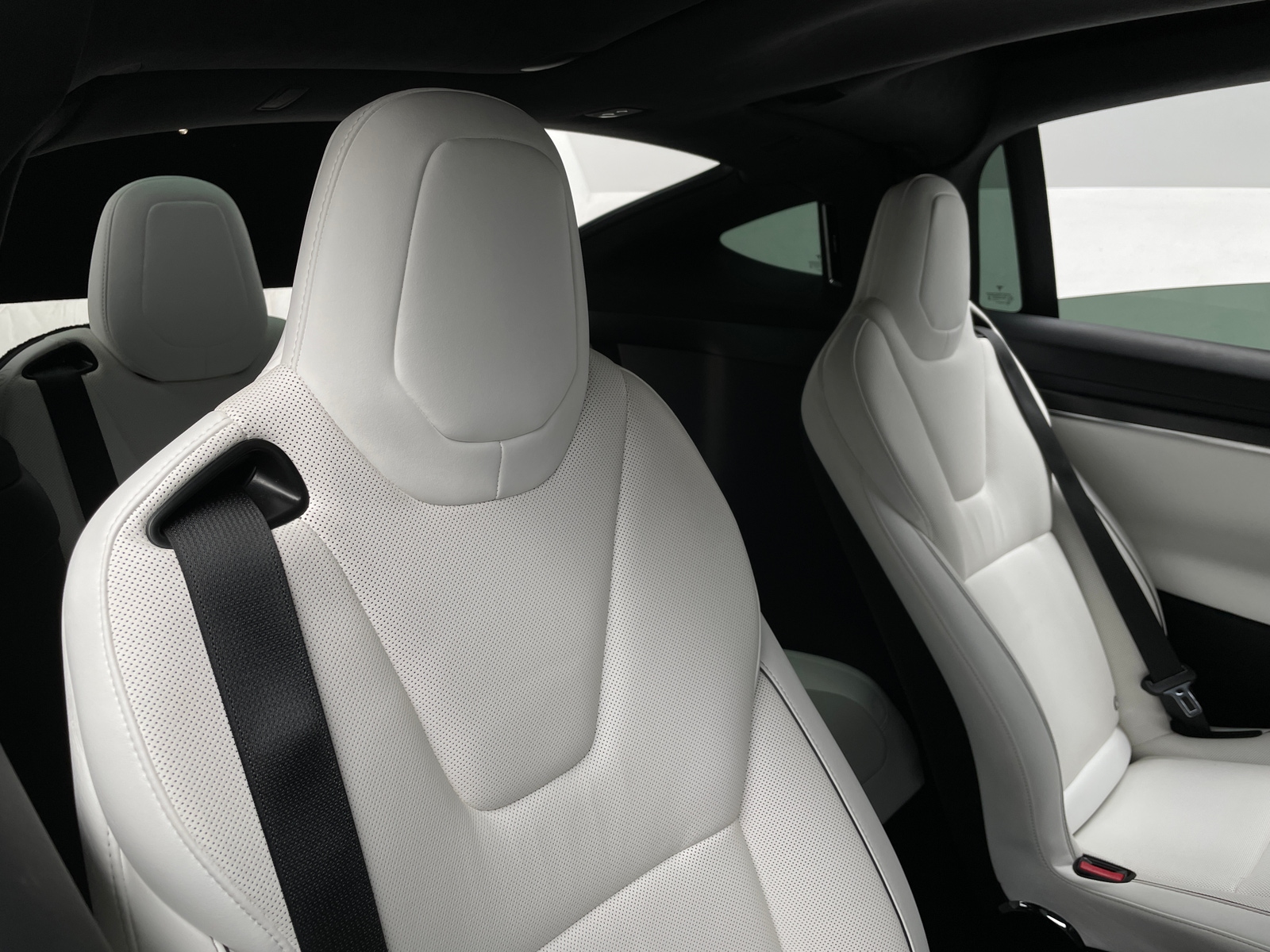 Thumbnail: 2022 Tesla Model X - 5