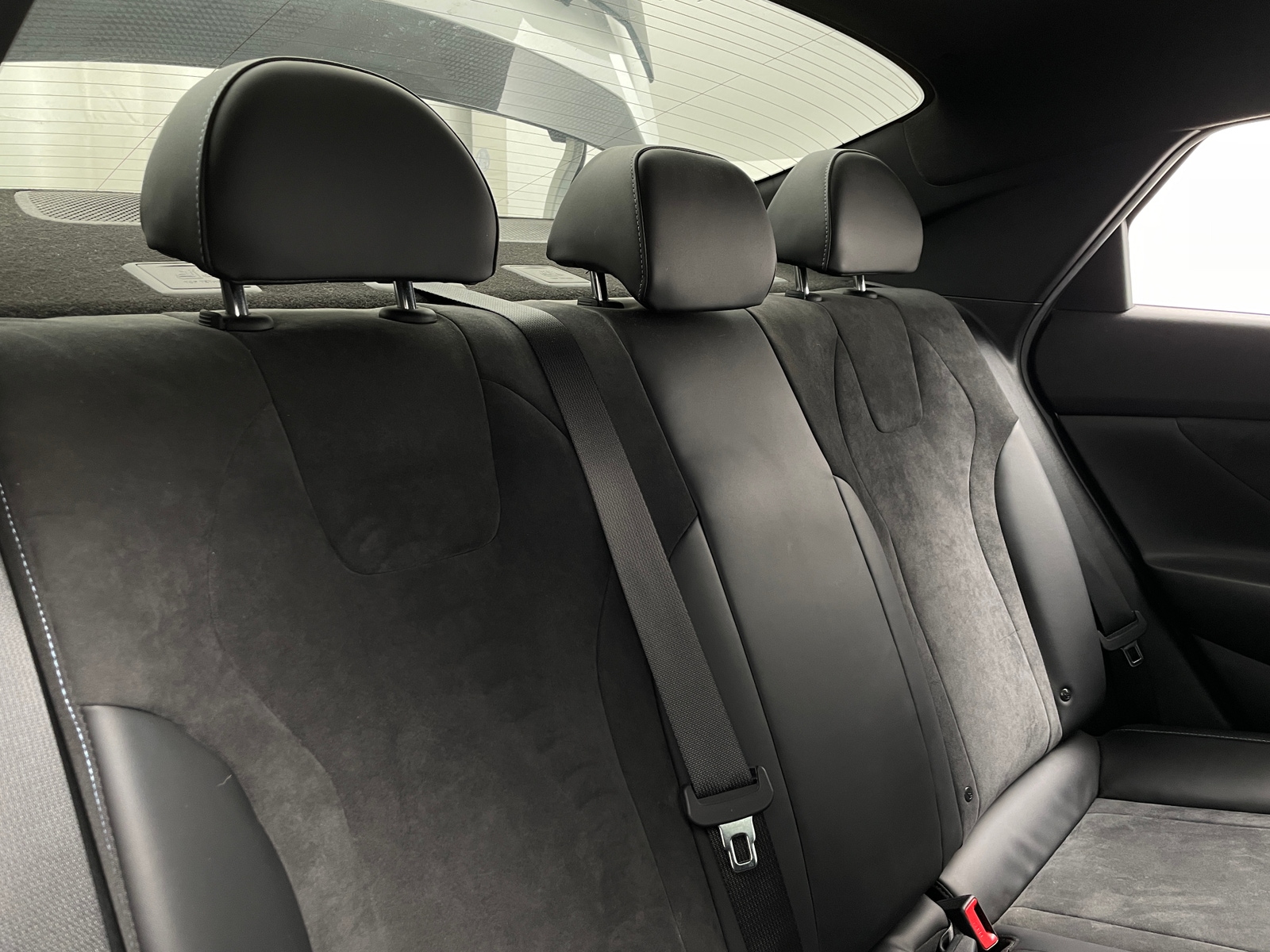 Thumbnail: 2022 Hyundai Elantra - 6