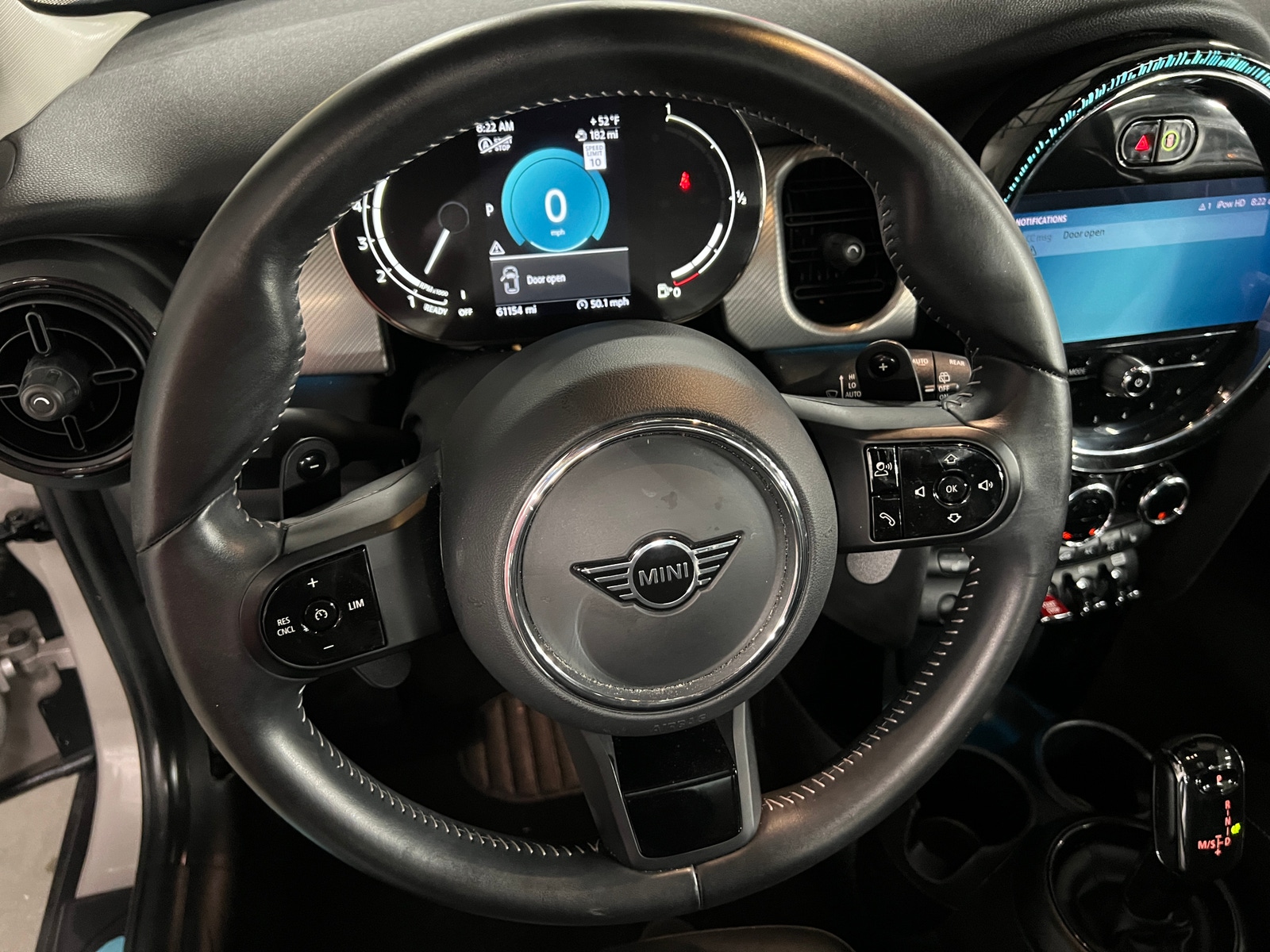 Thumbnail: 2022 MINI Cooper Hardtop - 4