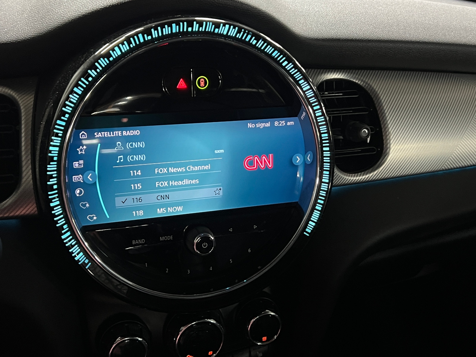 Thumbnail: 2022 MINI Cooper Hardtop - 3