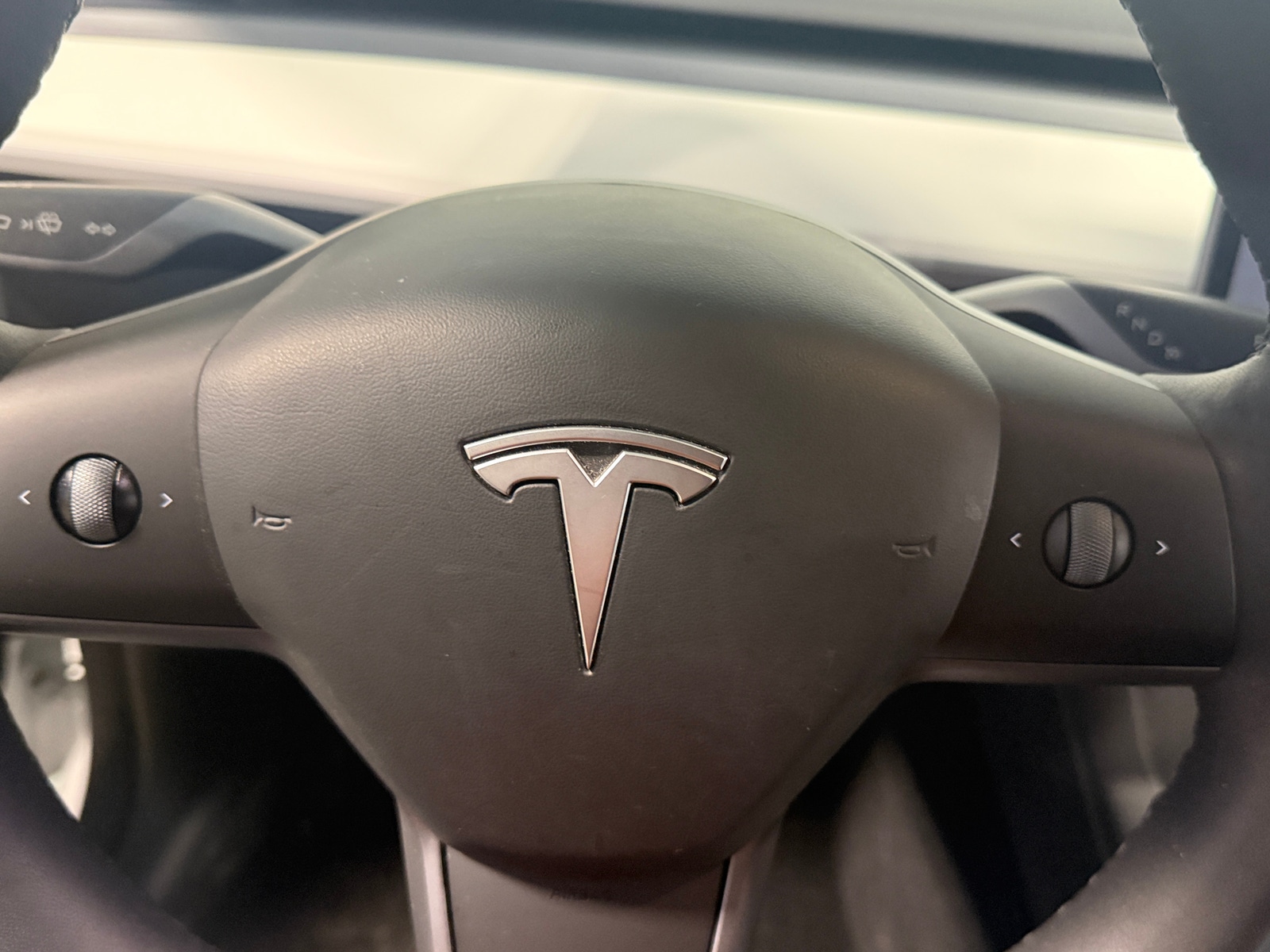 Thumbnail: 2024 Tesla Model Y - 4