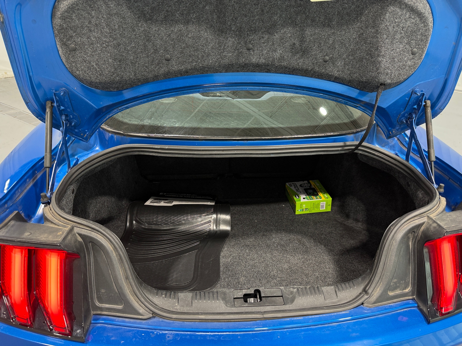 Thumbnail: 2019 Ford Mustang - 5