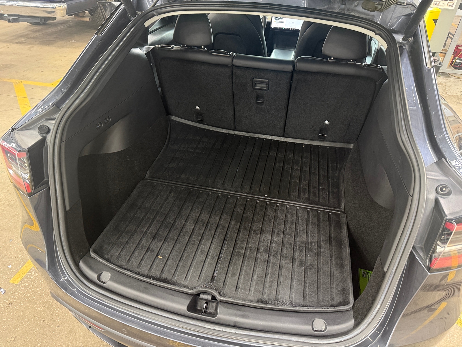 Thumbnail: 2021 Tesla Model Y - 6