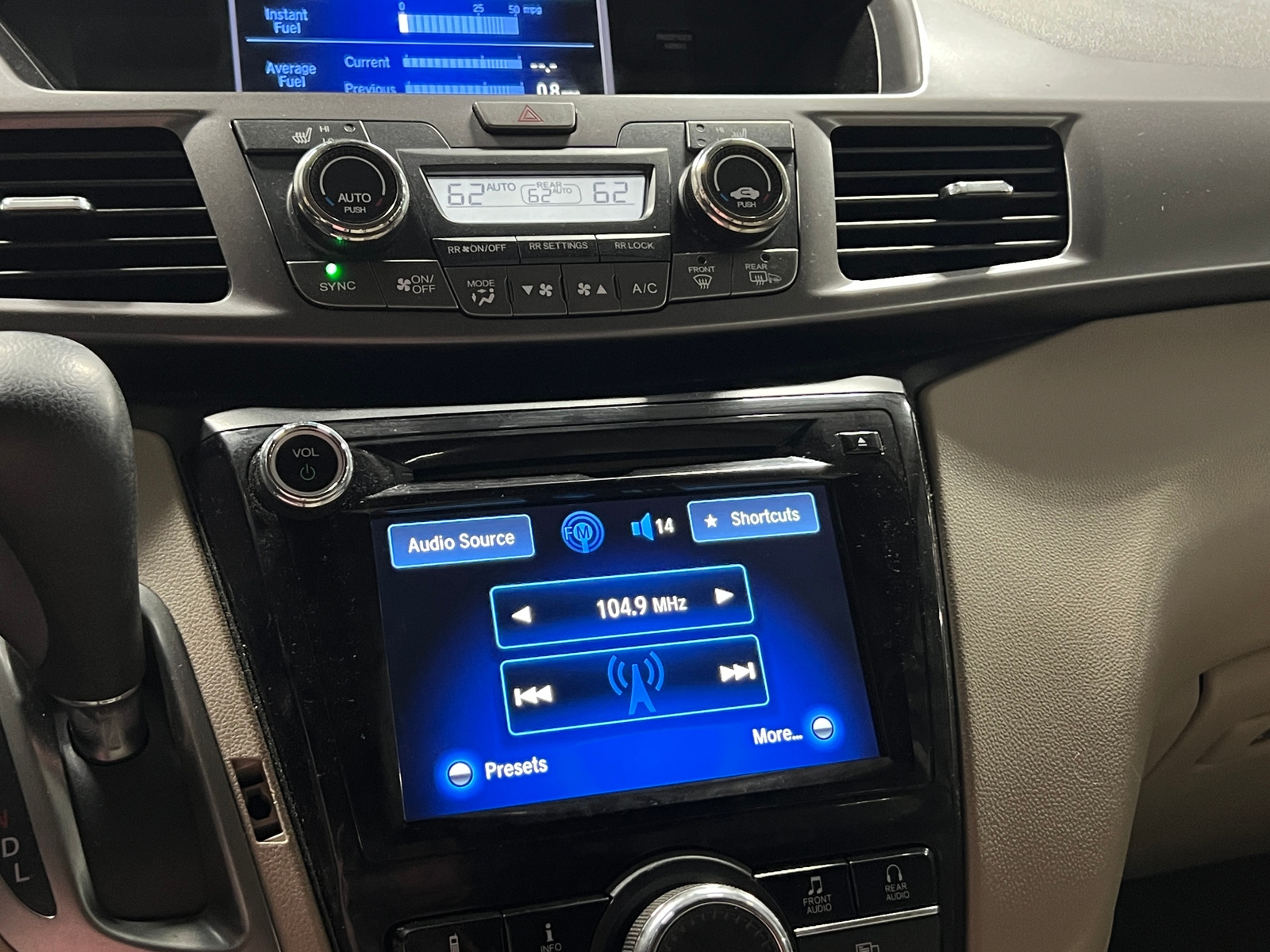 Thumbnail: 2014 Honda Odyssey - 3