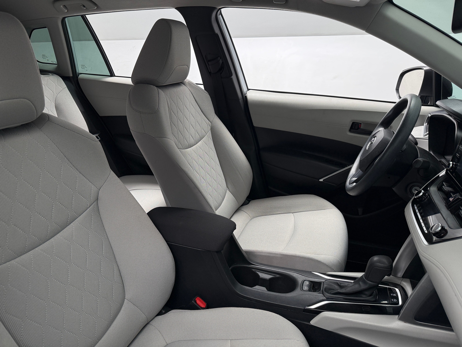 Thumbnail: 2022 Toyota Corolla Cross - 2