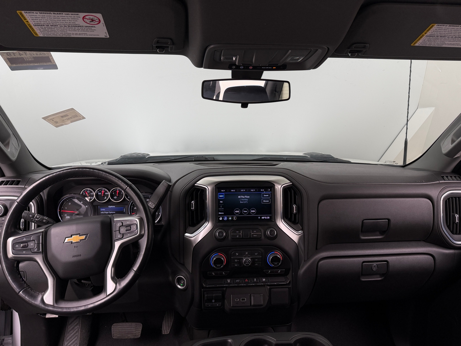 Thumbnail: 2022 Chevrolet Silverado 2500 - 3