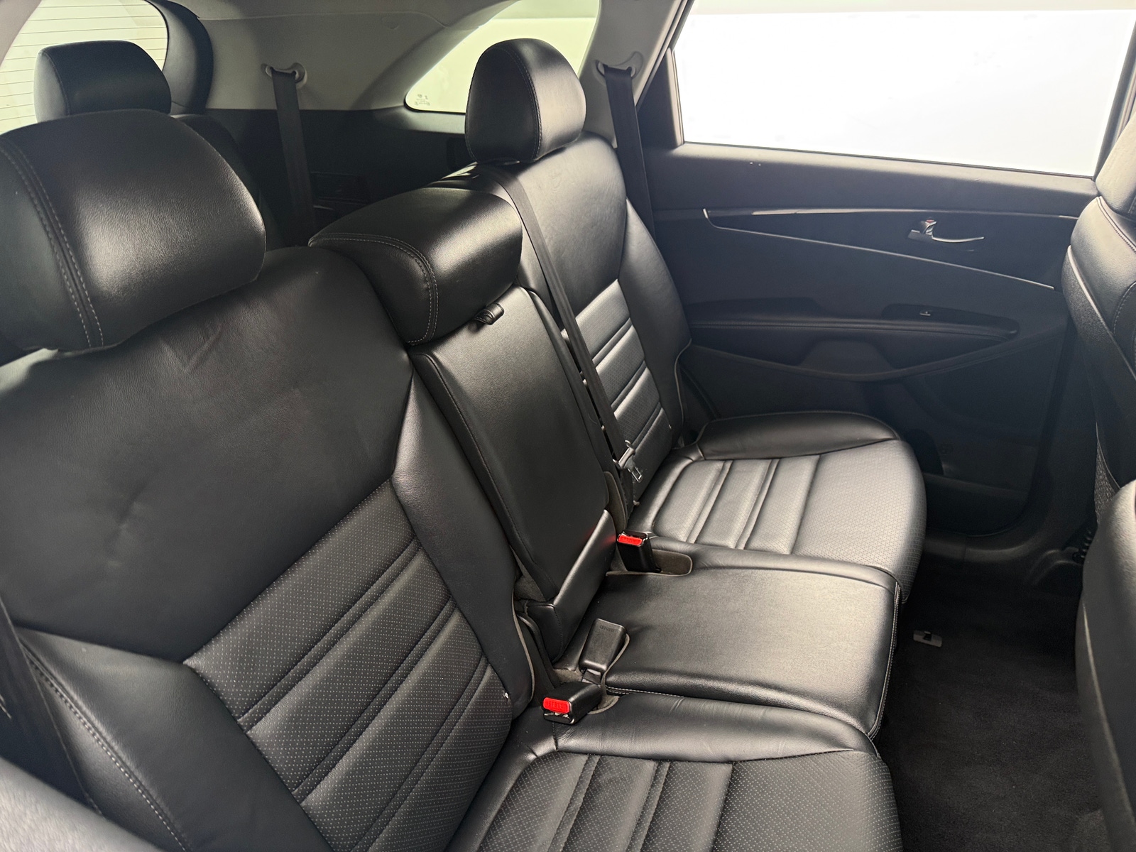 Thumbnail: 2020 Kia Sorento - 5