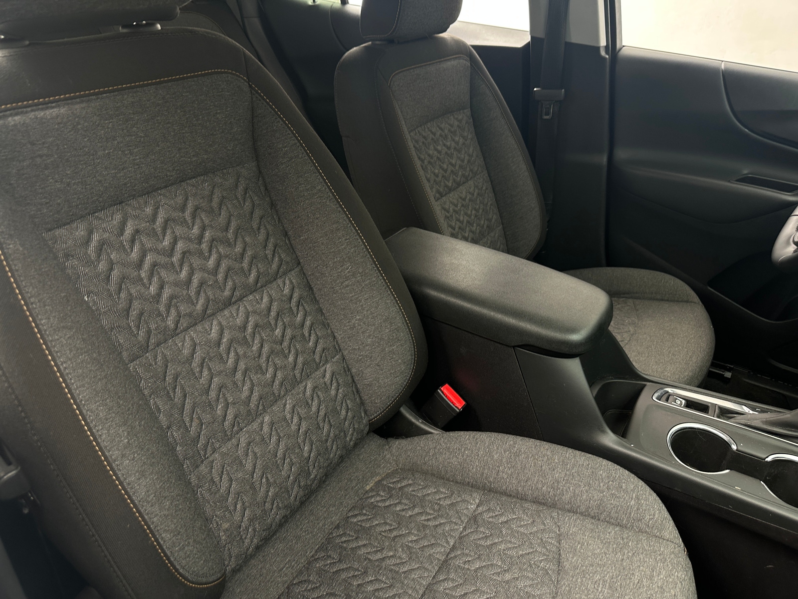 Thumbnail: 2024 Chevrolet Equinox - 2