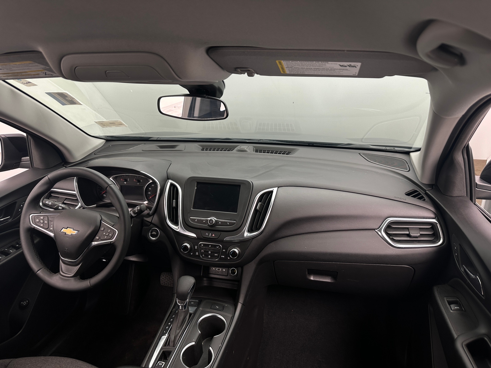 Thumbnail: 2024 Chevrolet Equinox - 3