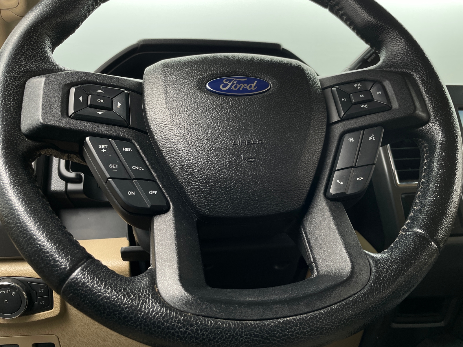 Thumbnail: 2015 Ford Econoline - 5