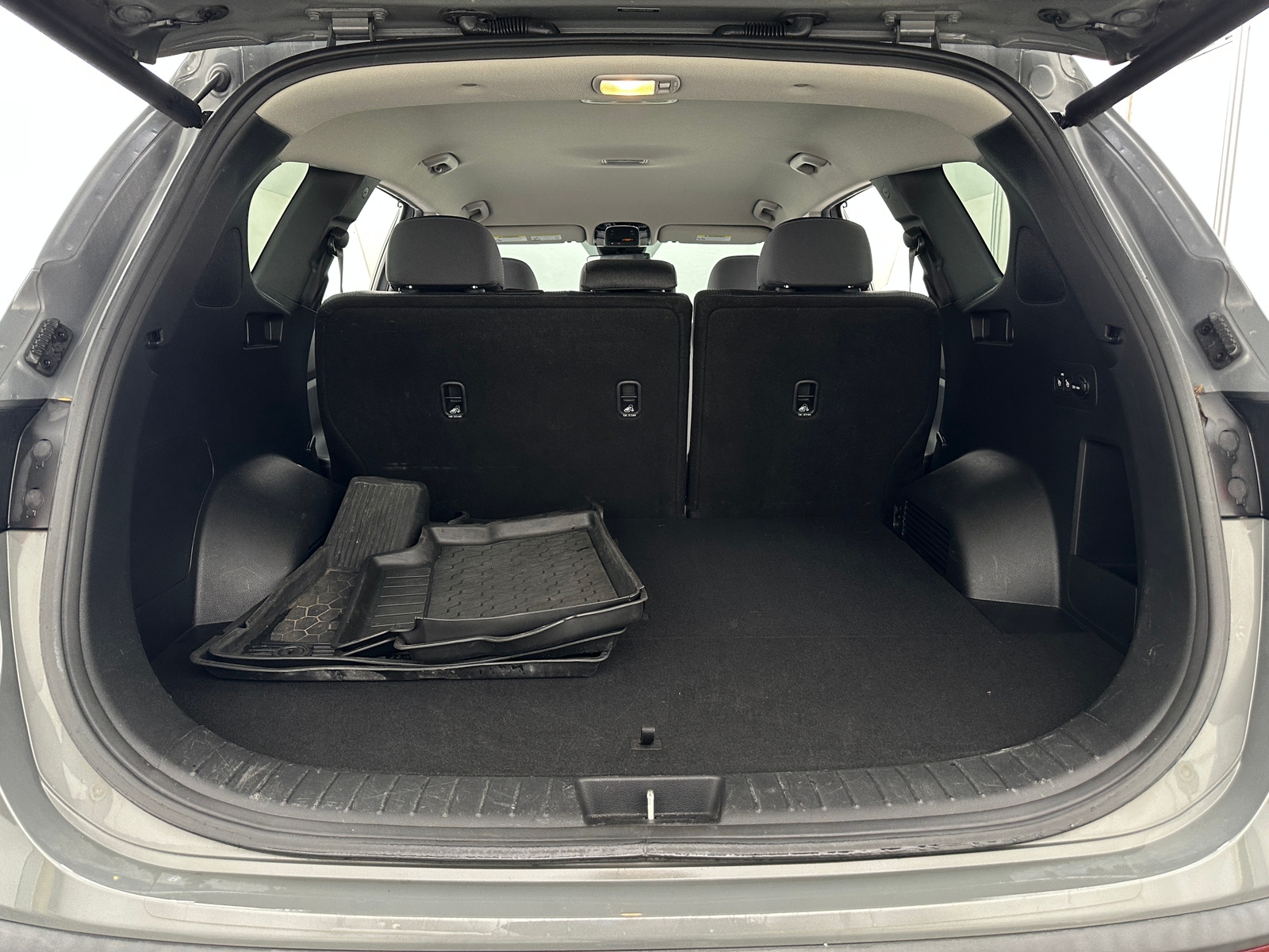 Thumbnail: 2022 Hyundai Santa Fe - 7