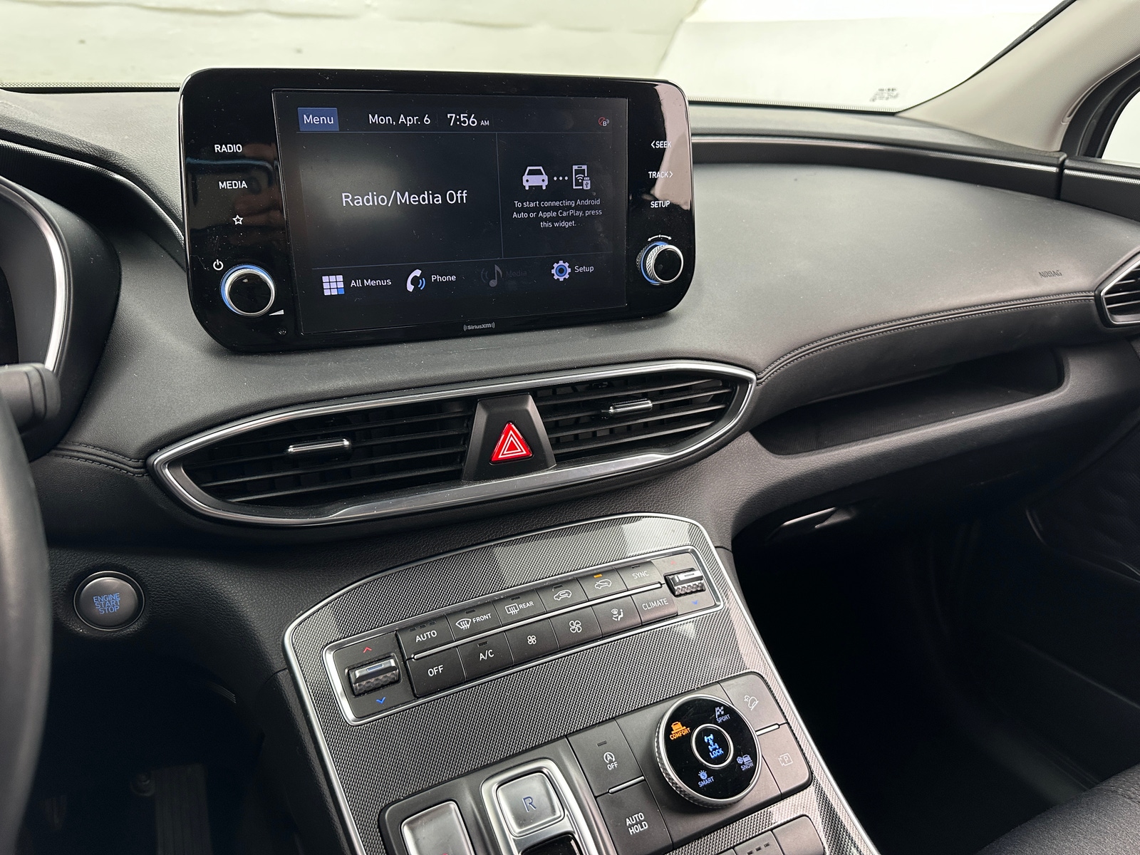 Thumbnail: 2022 Hyundai Santa Fe - 4