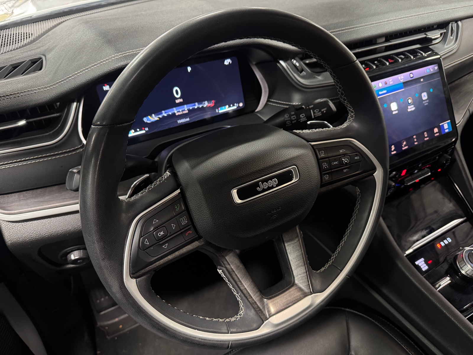 Thumbnail: 2023 Jeep Grand Cherokee - 4