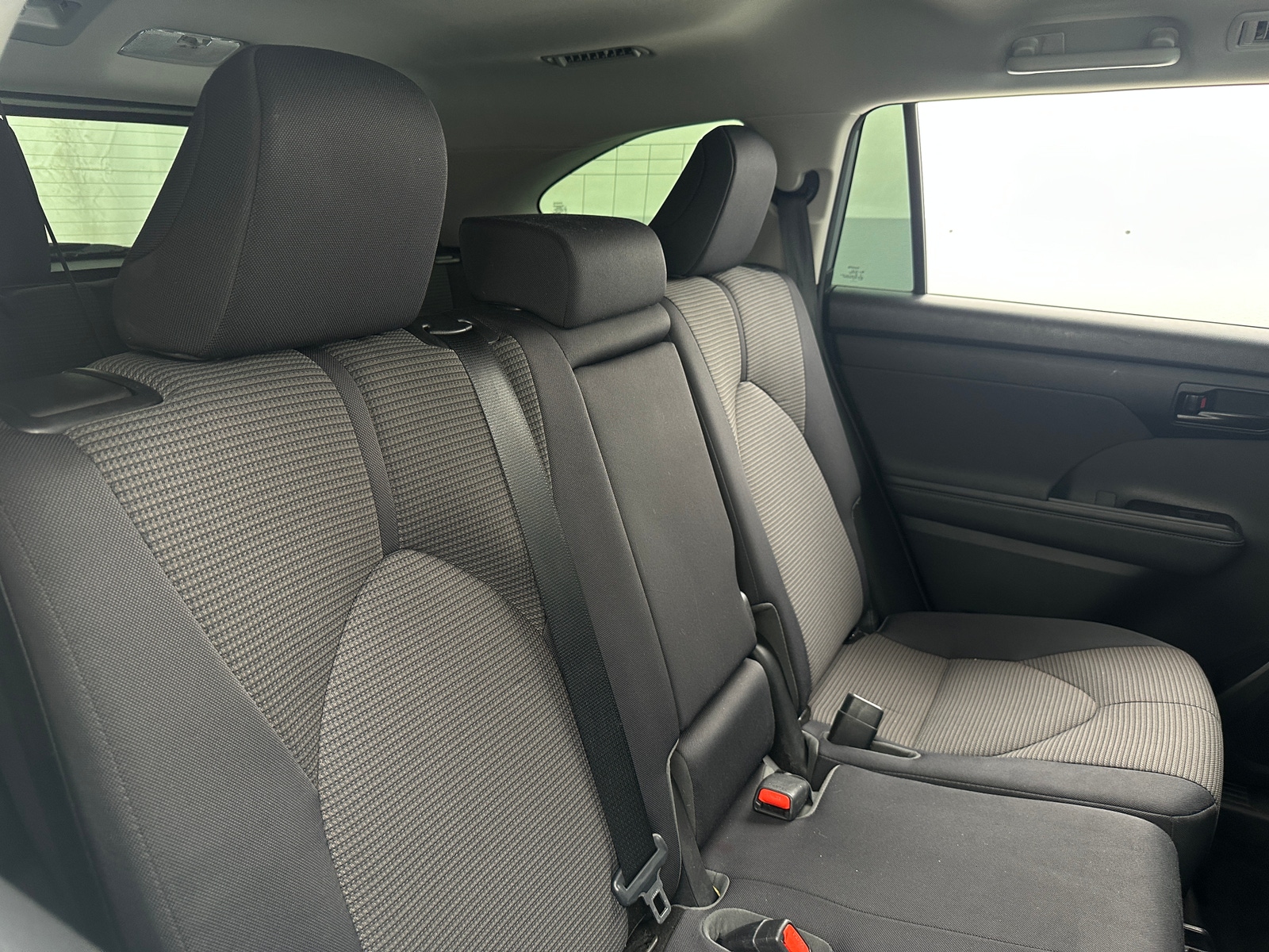 Thumbnail: 2020 Toyota Highlander - 6