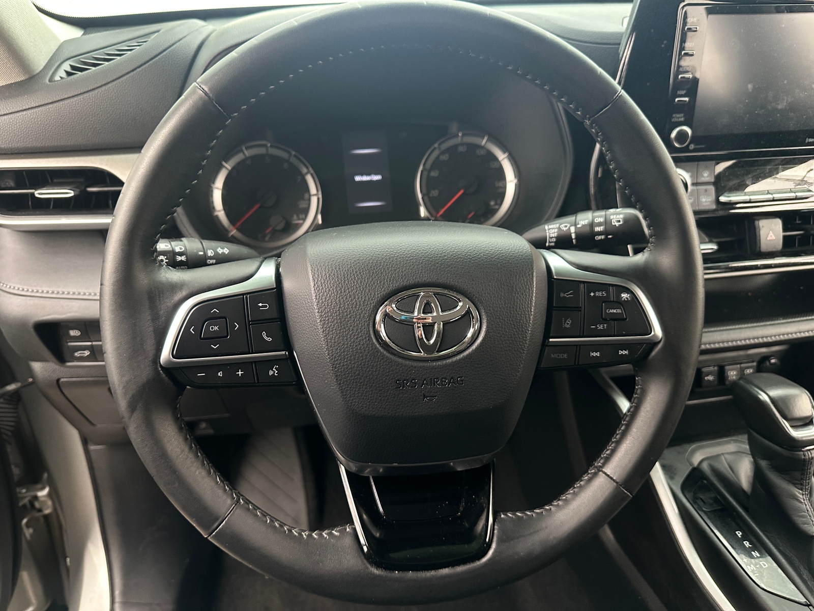 Thumbnail: 2020 Toyota Highlander - 5