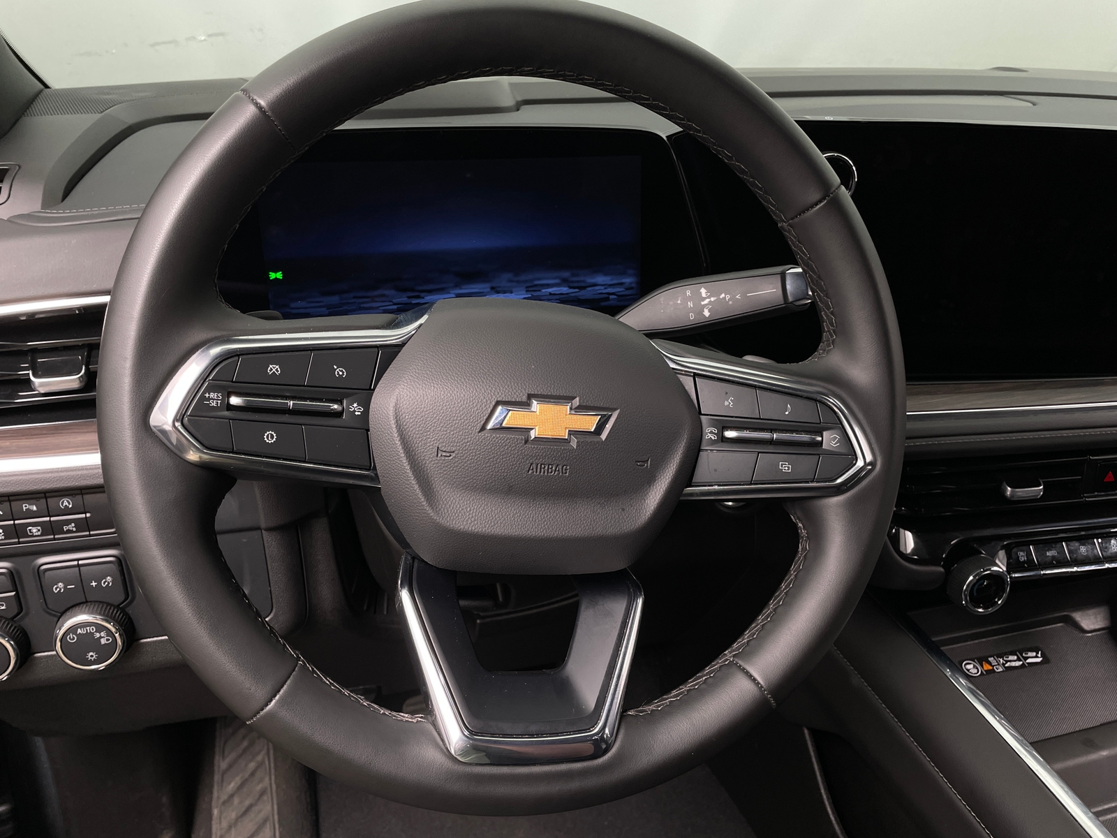 Thumbnail: 2025 Chevrolet Tahoe - 4