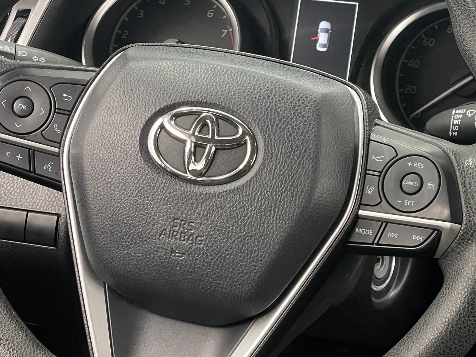 Thumbnail: 2022 Toyota Camry - 5