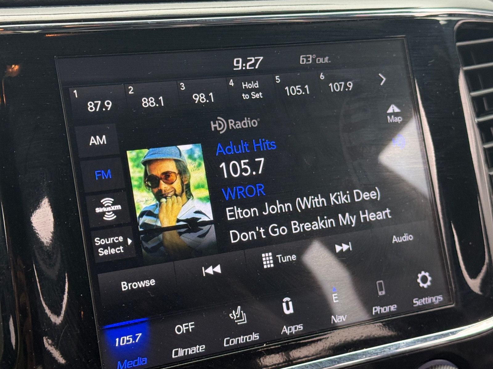 Thumbnail: 2021 Jeep Grand Cherokee - 3