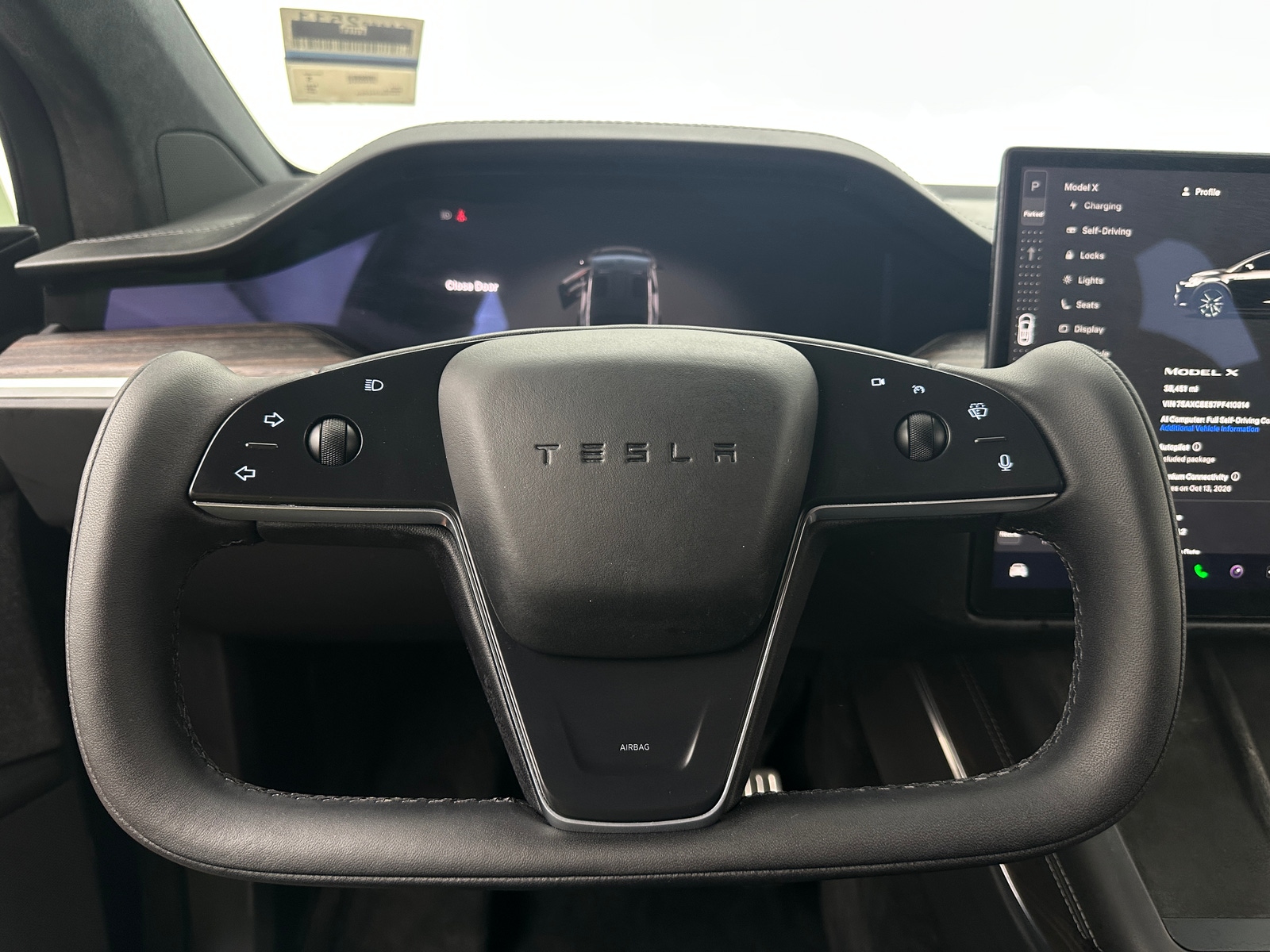 Thumbnail: 2023 Tesla Model X - 4