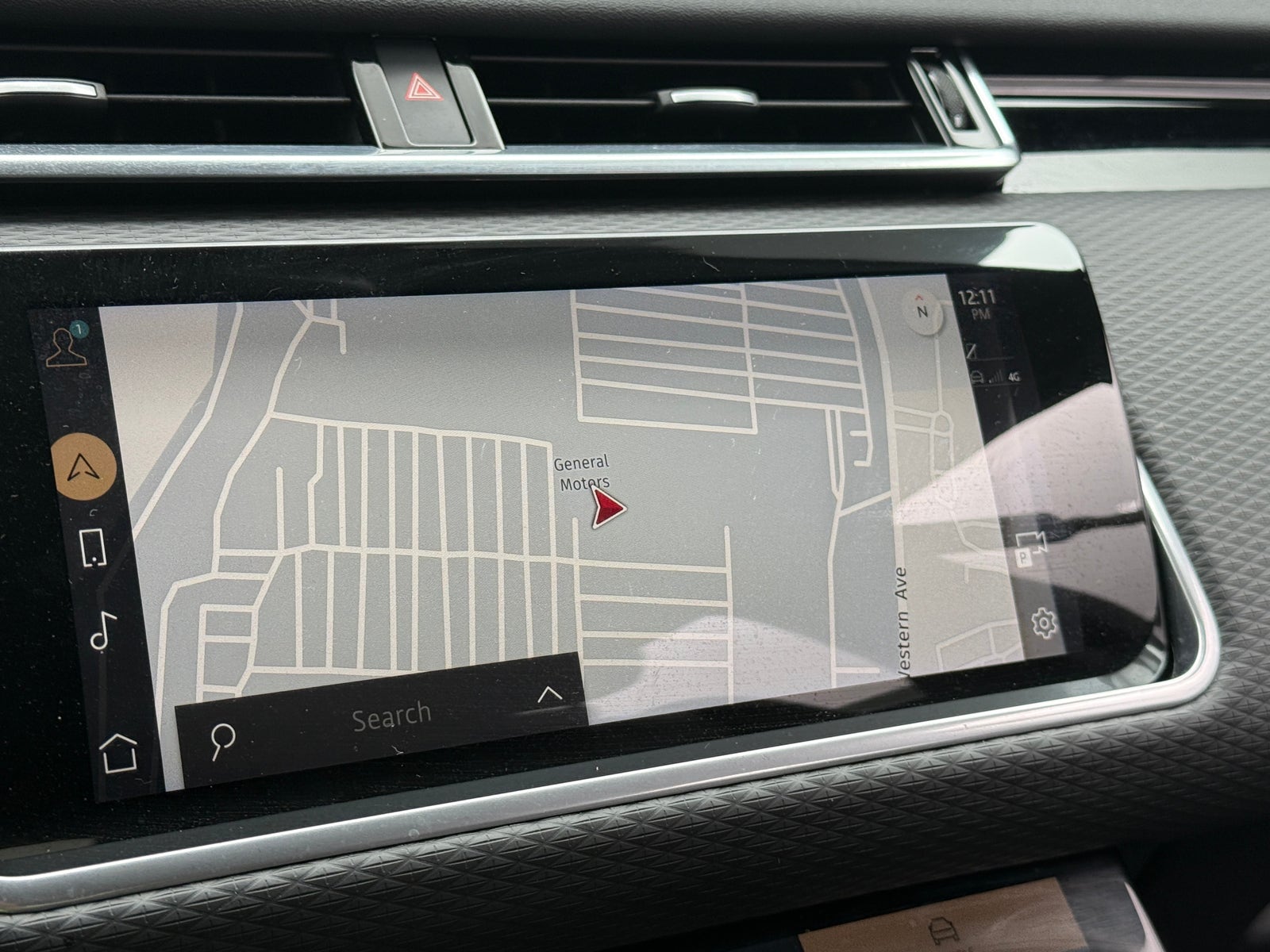 Thumbnail: 2023 Land Rover Range Rover Velar - 3