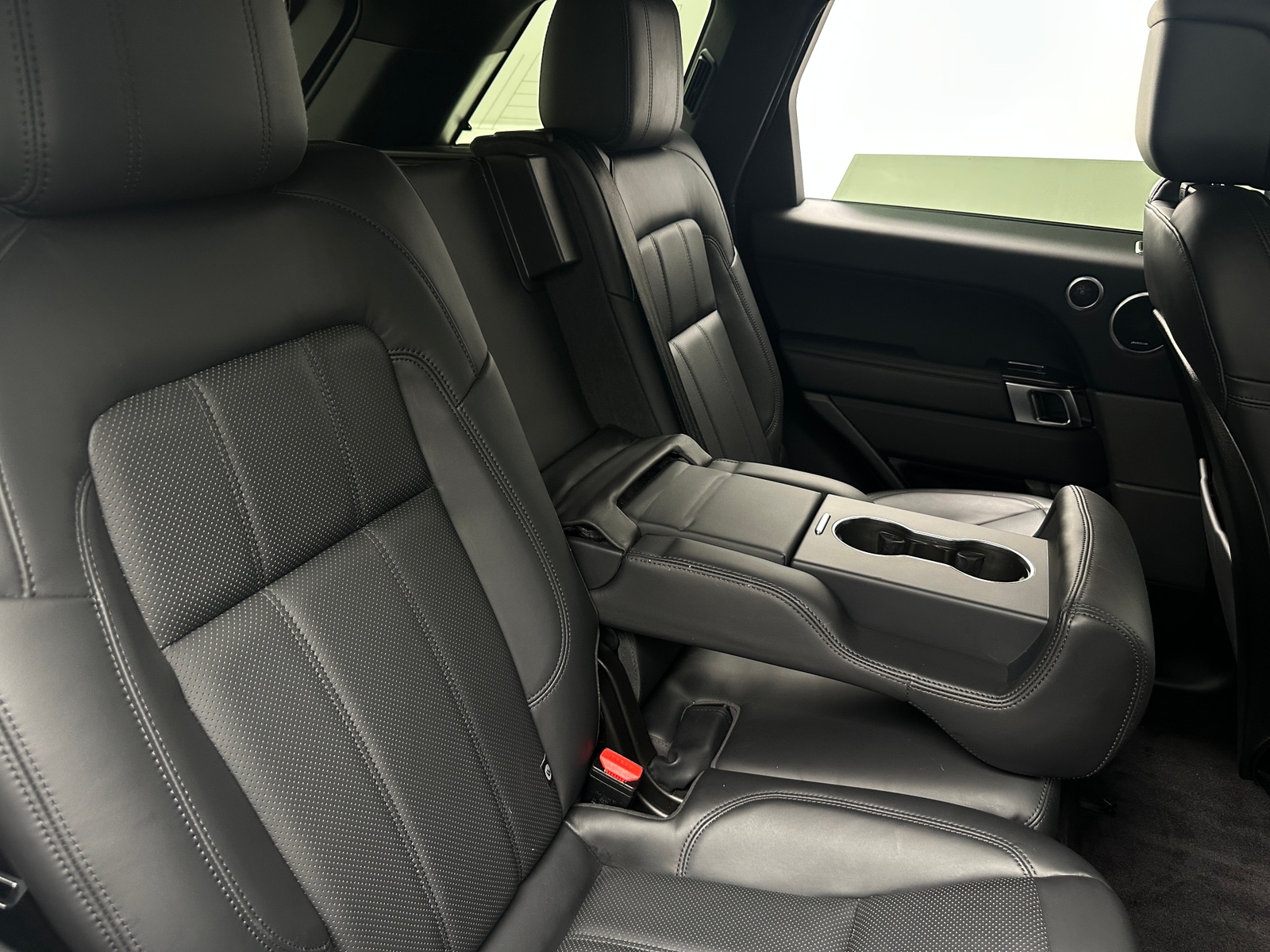 Thumbnail: 2019 Land Rover Range Rover Sport - 5