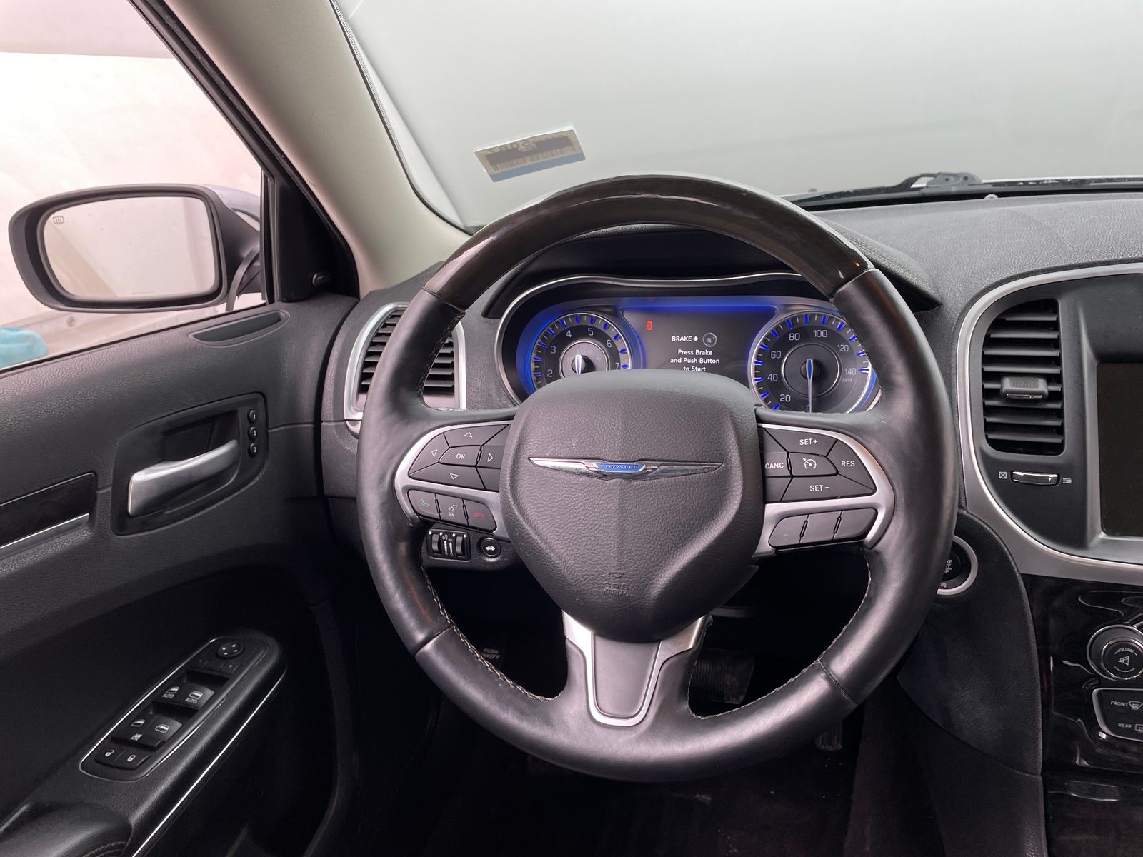 Thumbnail: 2016 Chrysler 300 - 4