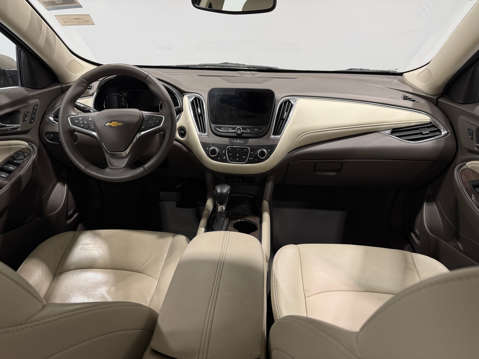 Thumbnail: 2024 Chevrolet Malibu - 2